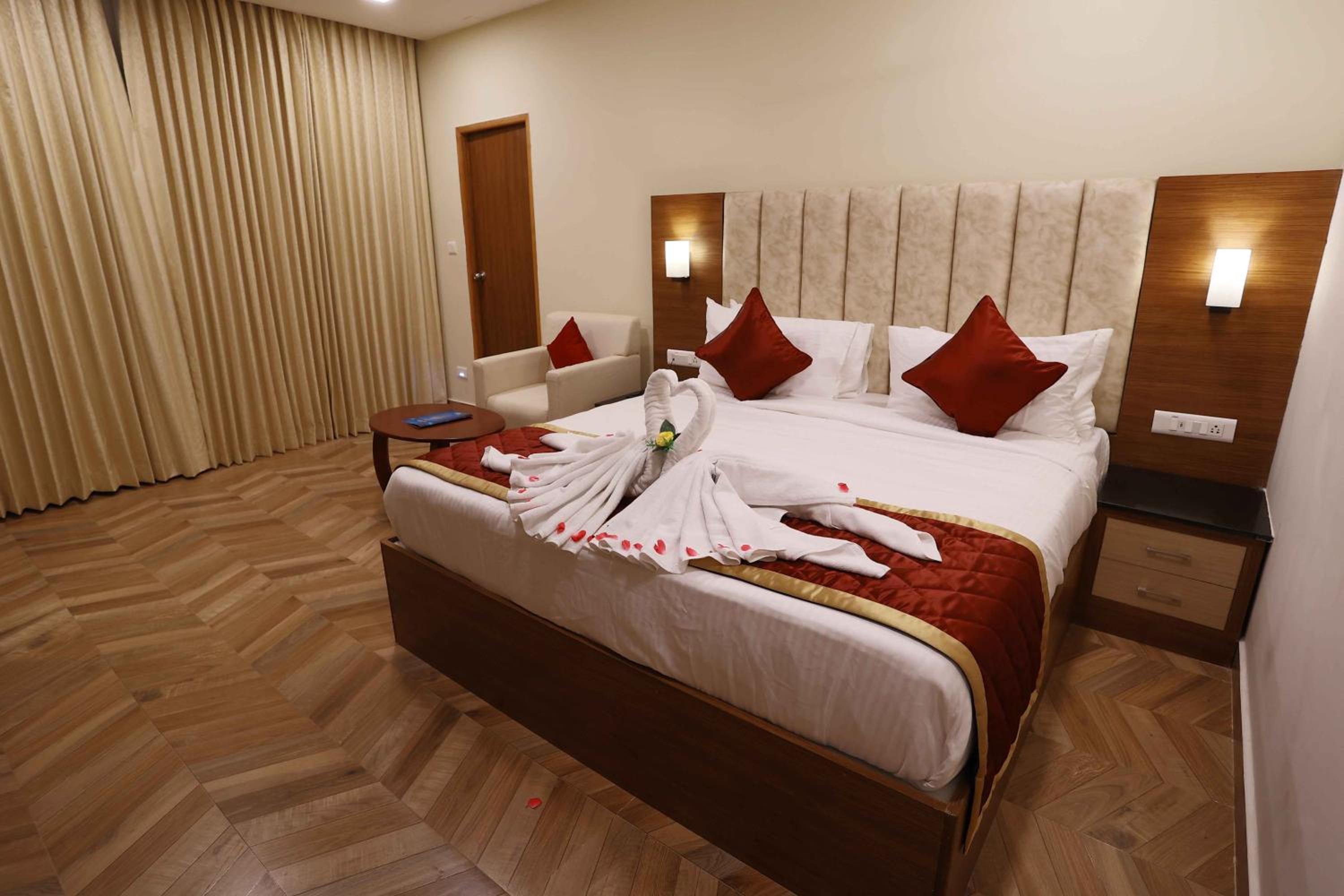 King Suite - Photo 11