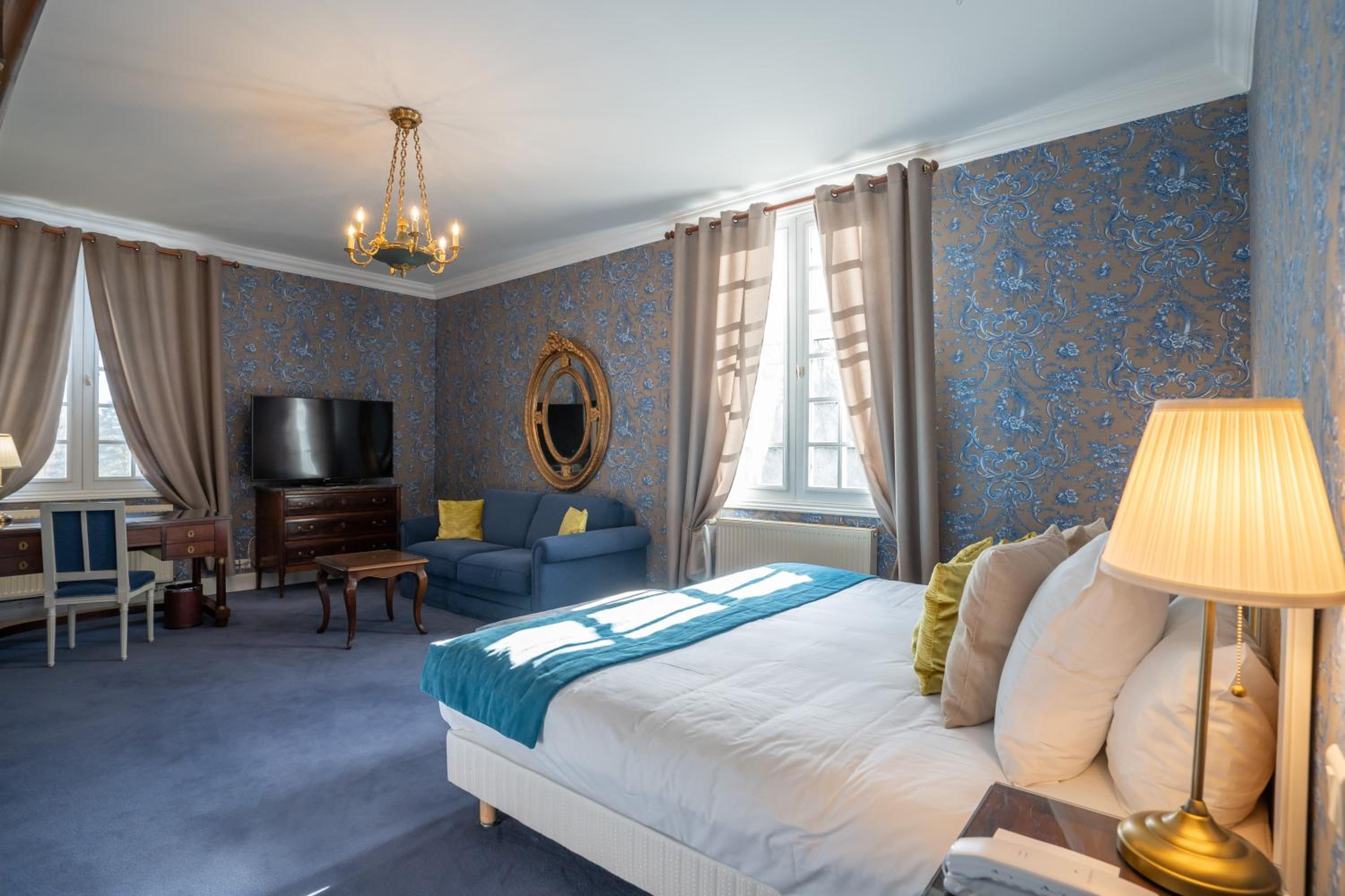 Junior Suite - Photo 1