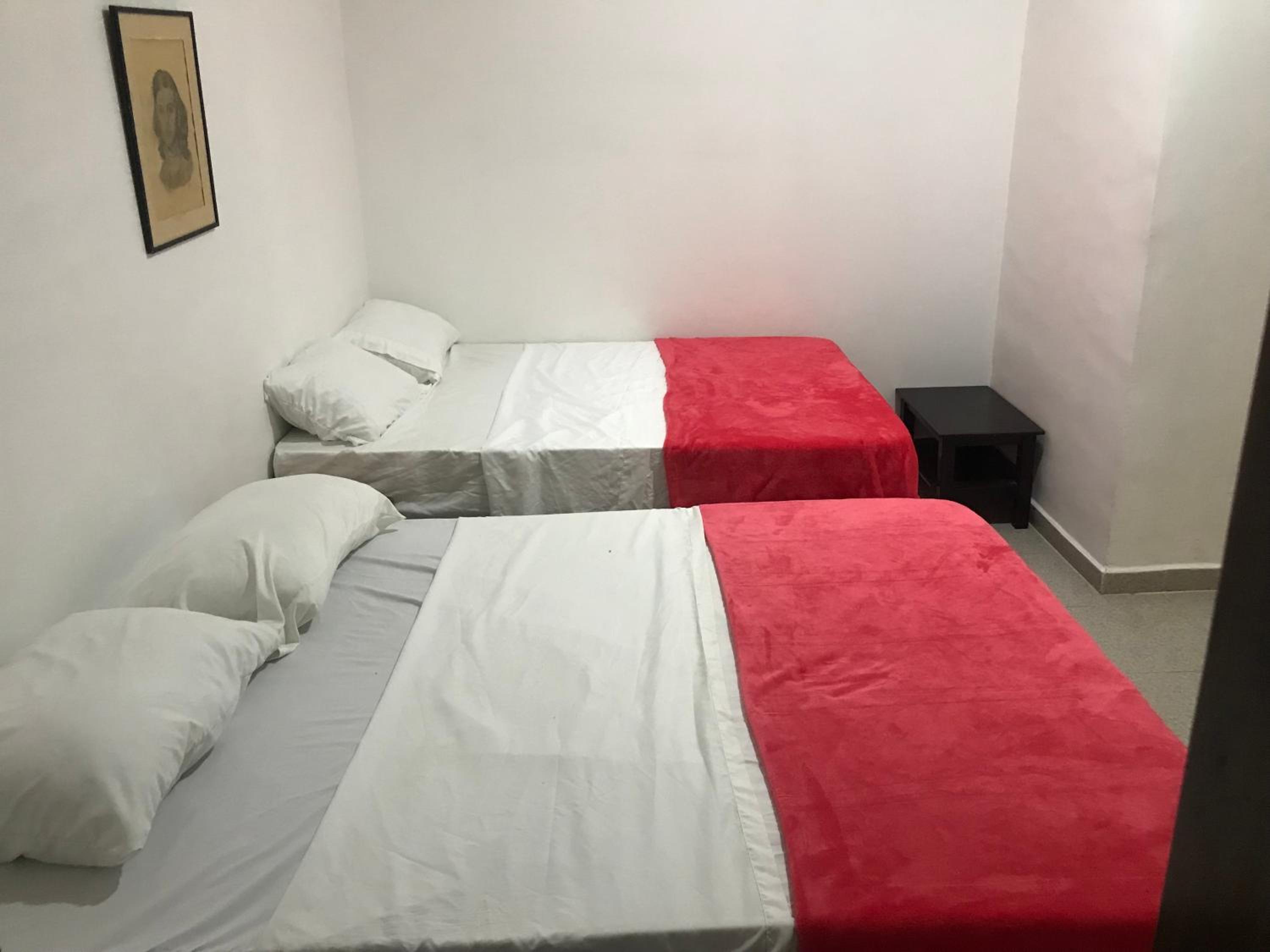 Twin Room with Private Bathroom photo 1