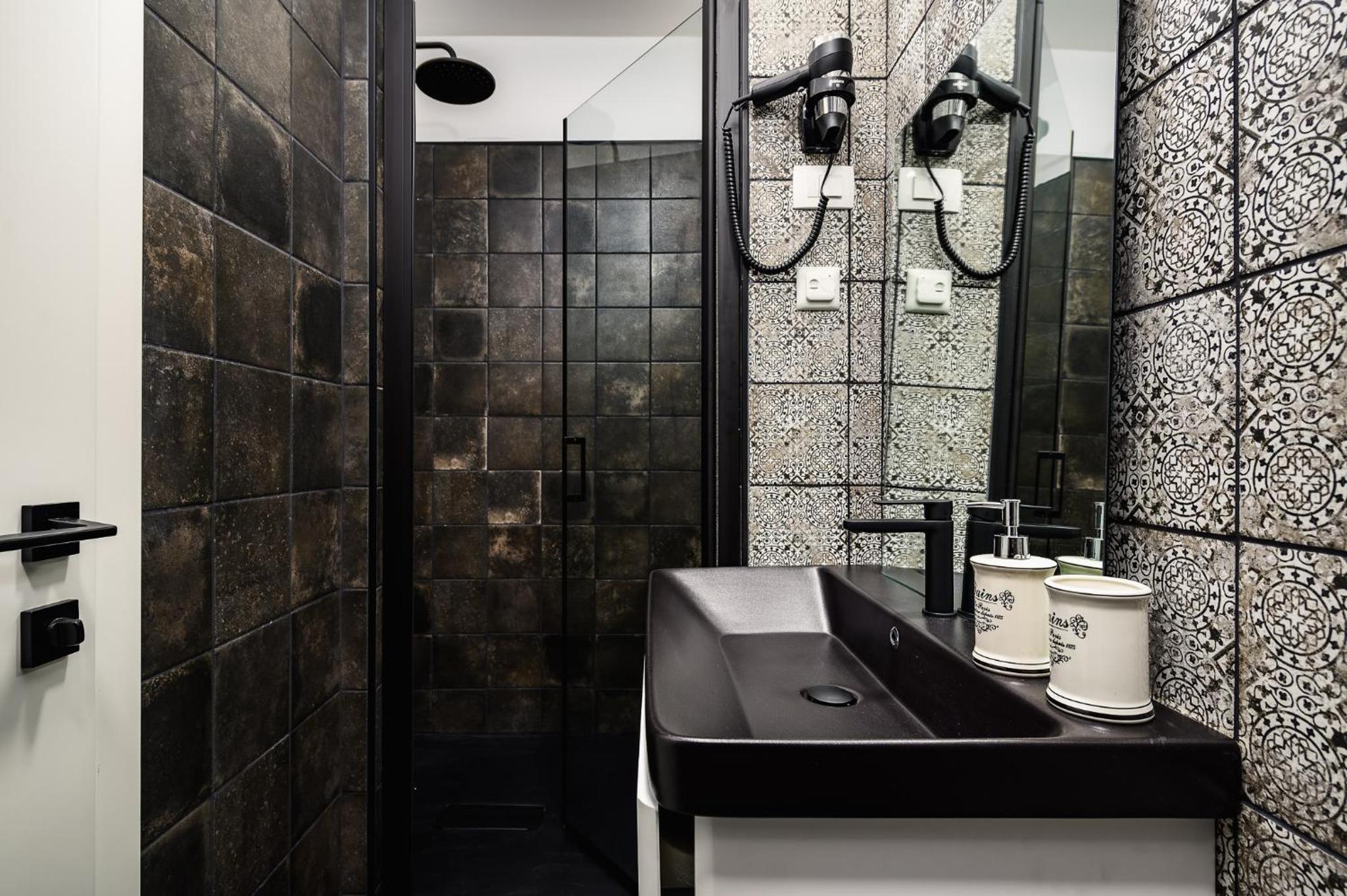 Superior Quadruple Room - Photo 5