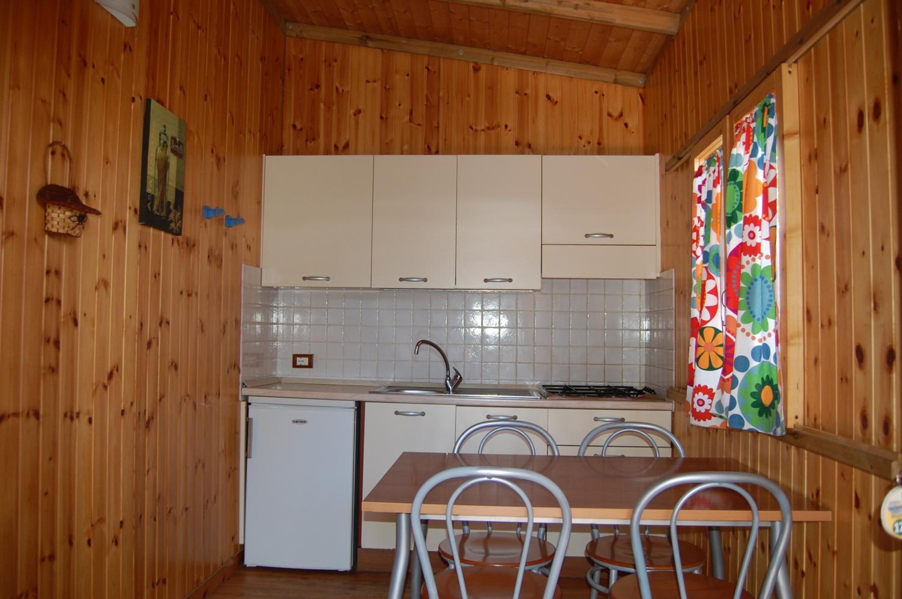 Family Bungalow photo 2