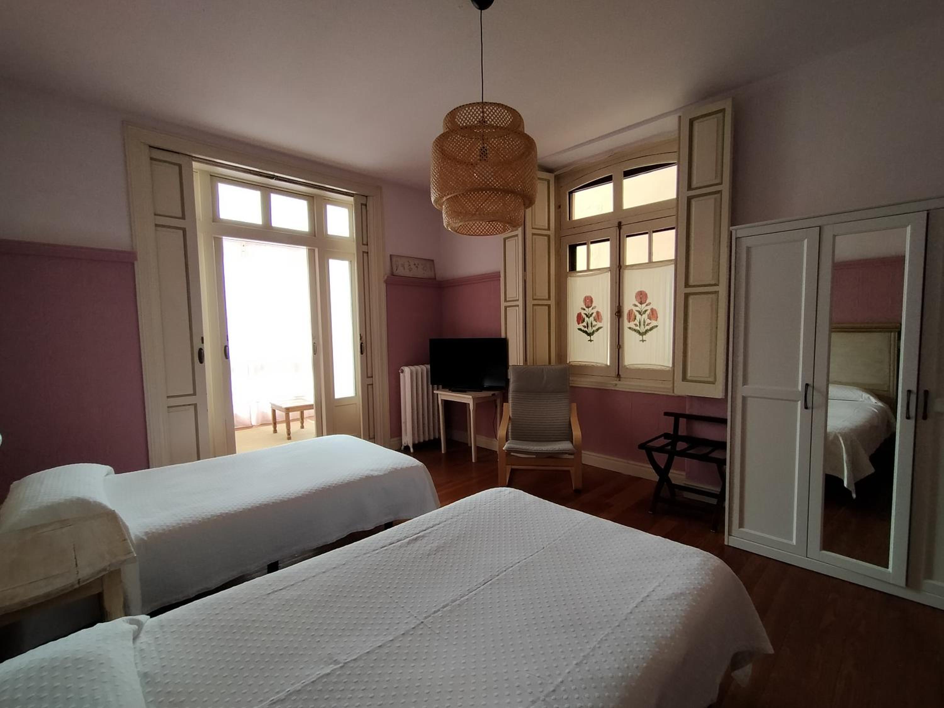 Superior Double Room - Photo 3
