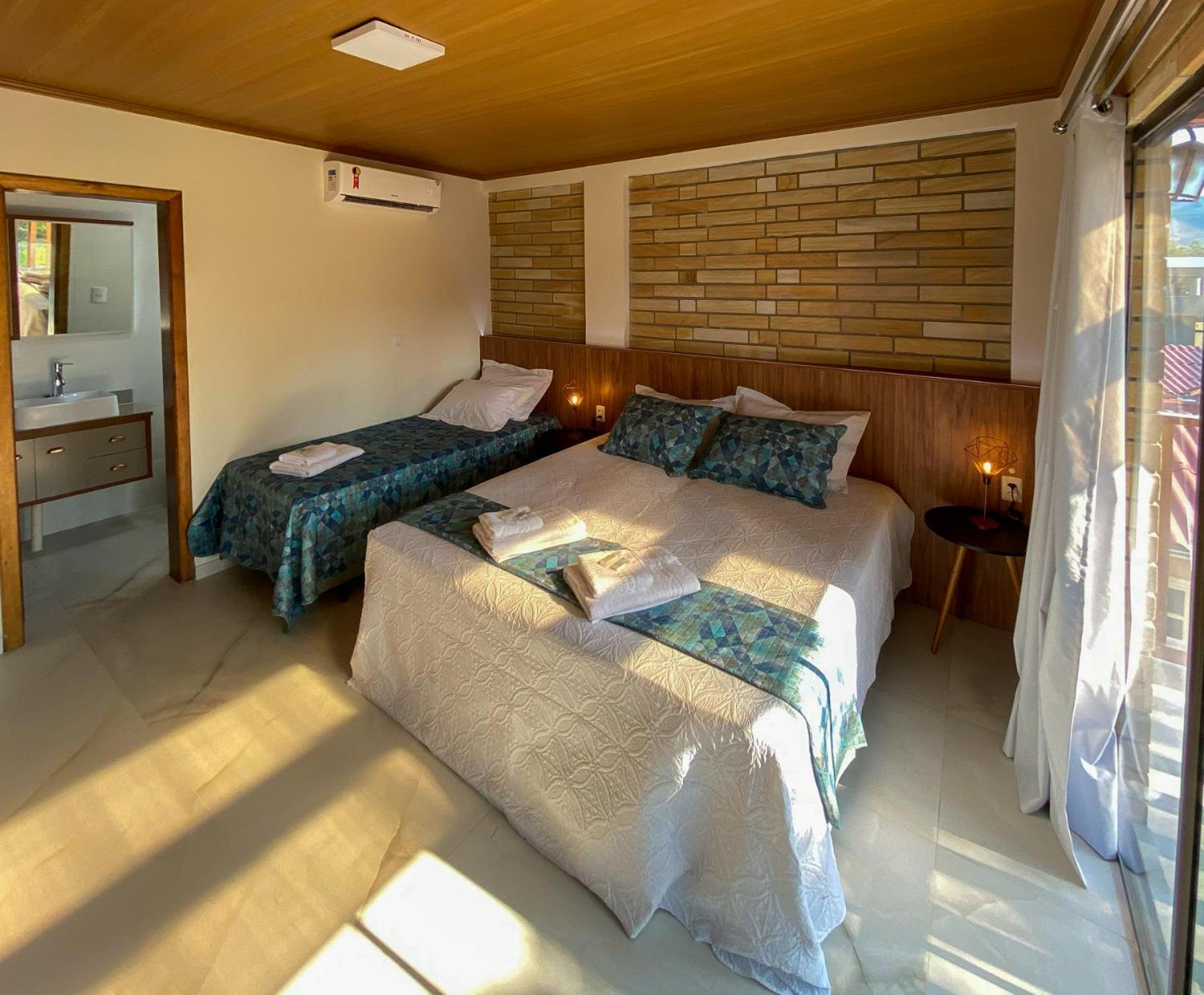 Triple Room with Mountain View - Photo 7