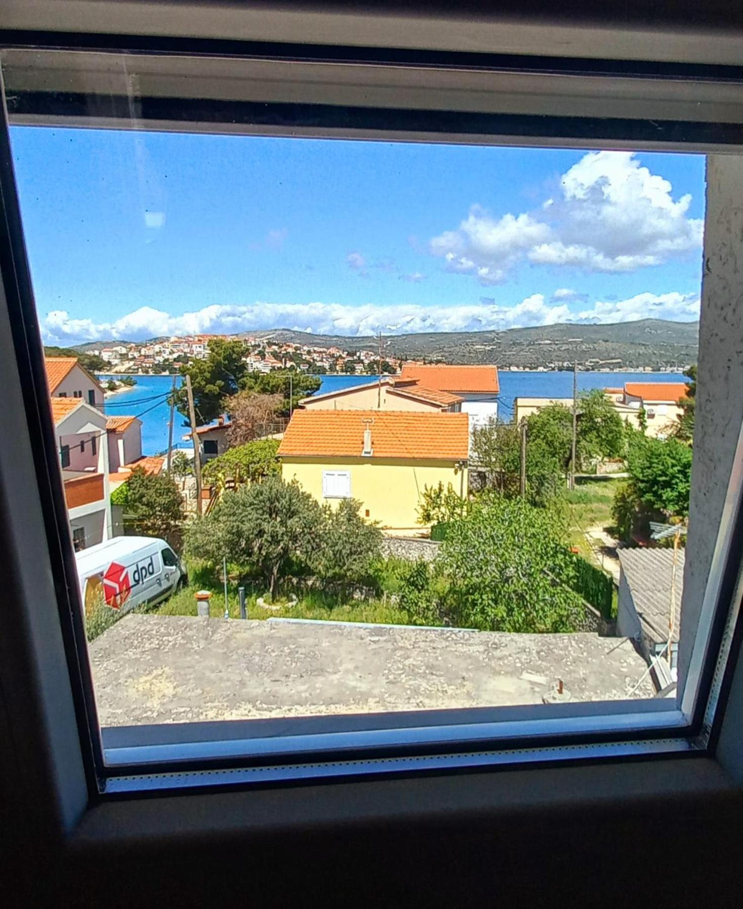 Apartment 1 with Sea View photo 2