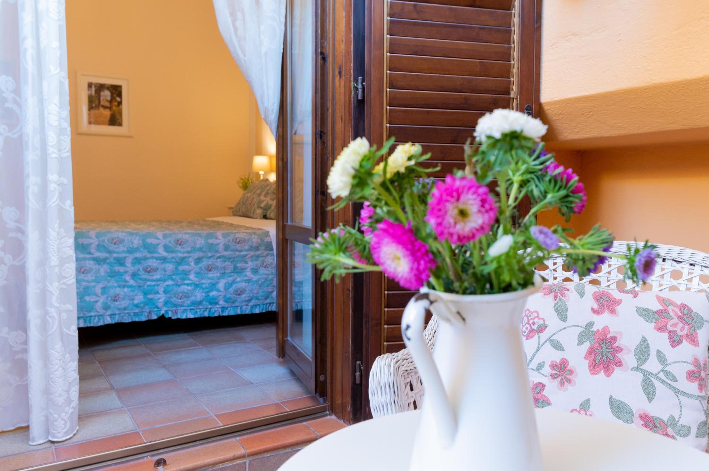 Double Room with Balcony photo 3