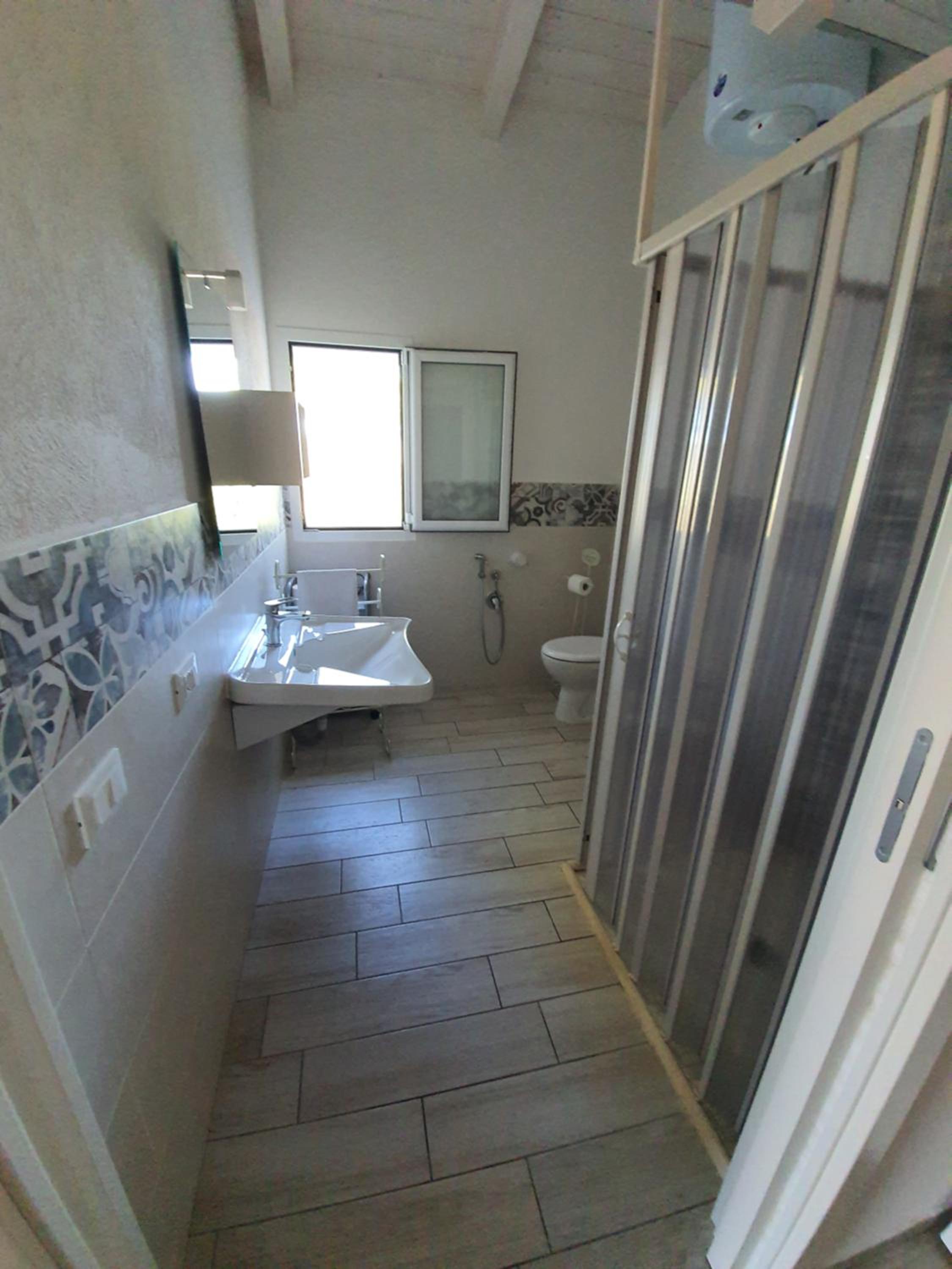 Family Room with Disability Access - Photo 4