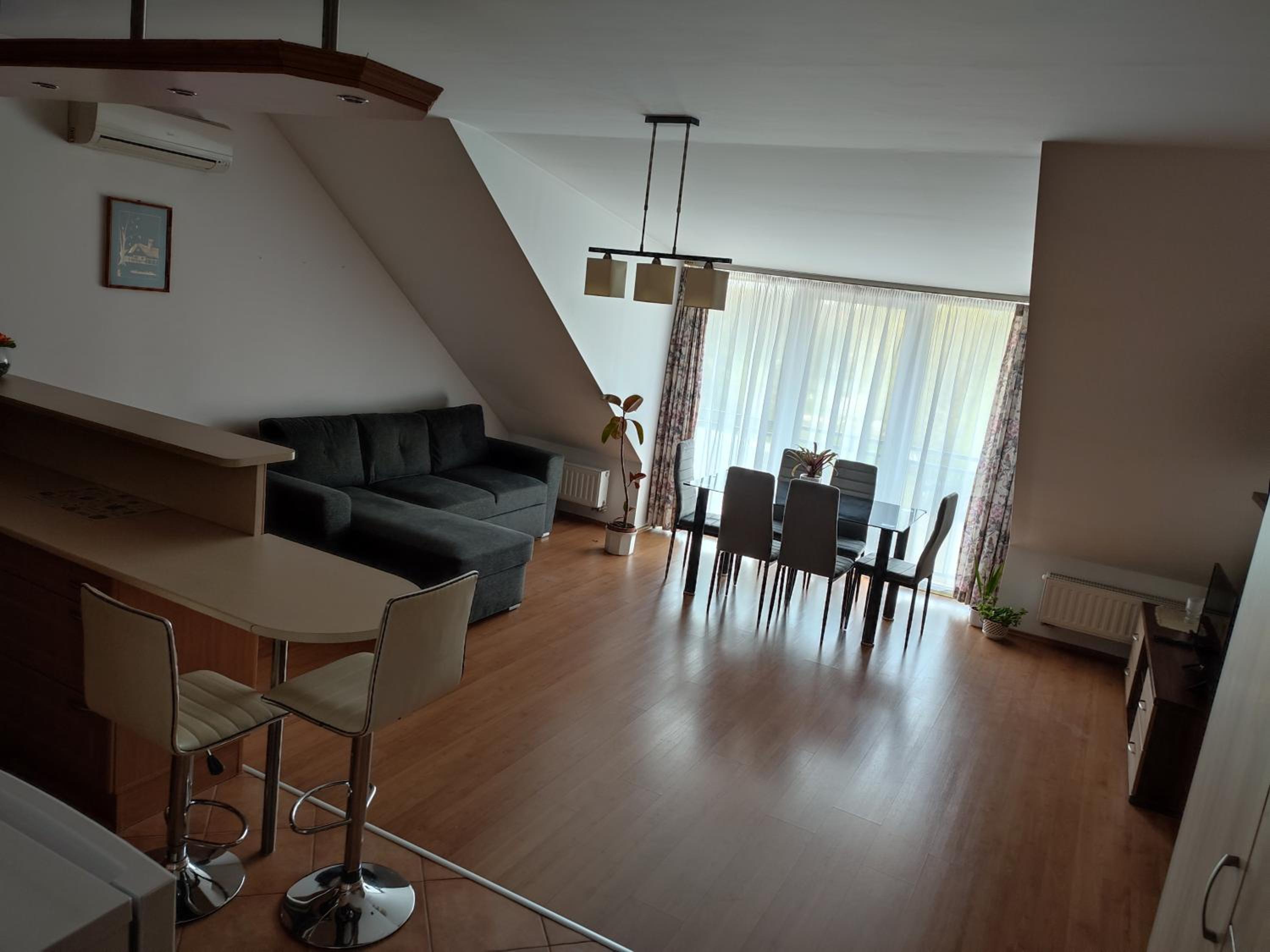 Two-Bedroom Apartment - Photo 4