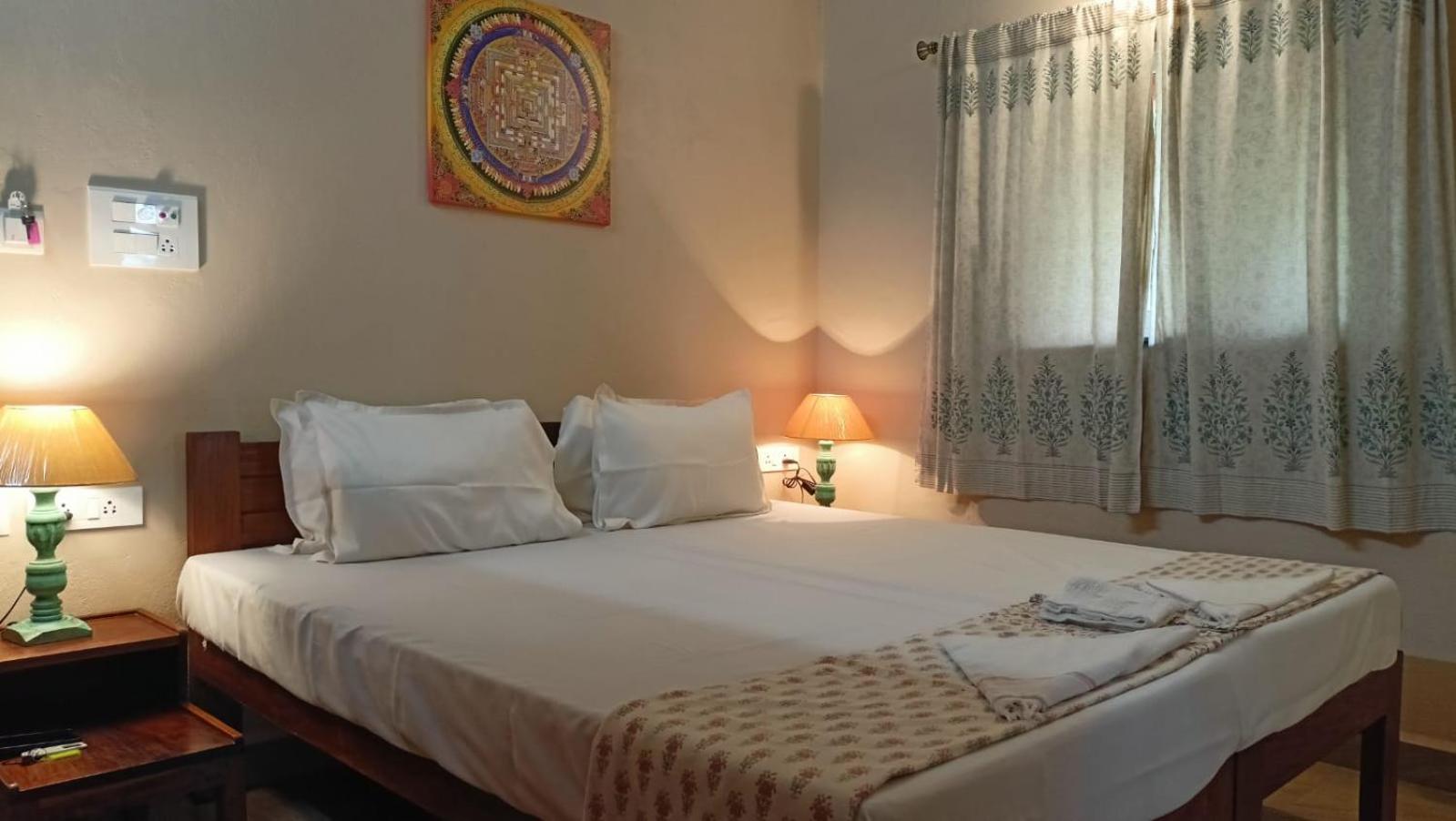 Deluxe Double Room - Photo 10