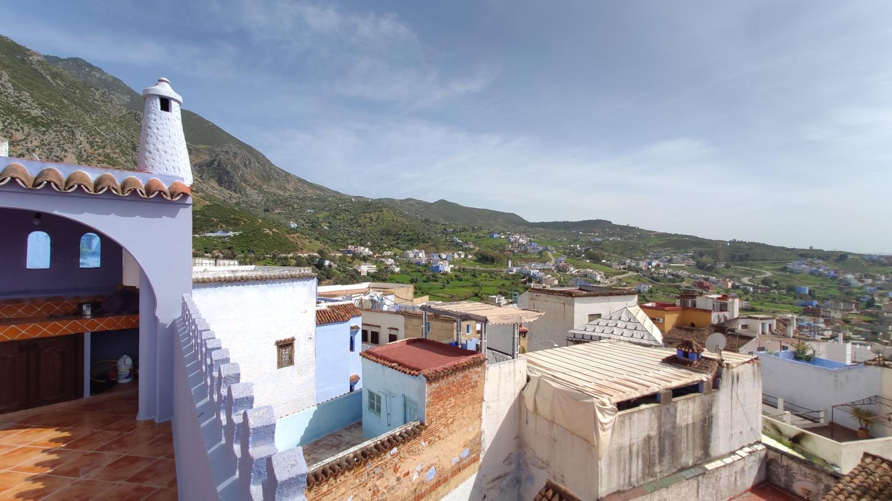 Apartment with Mountain View photo 3