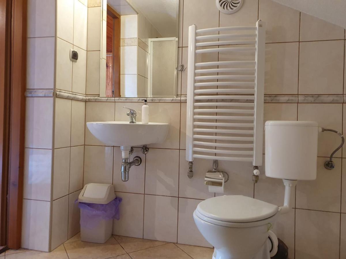 Quadruple Room - Photo 1