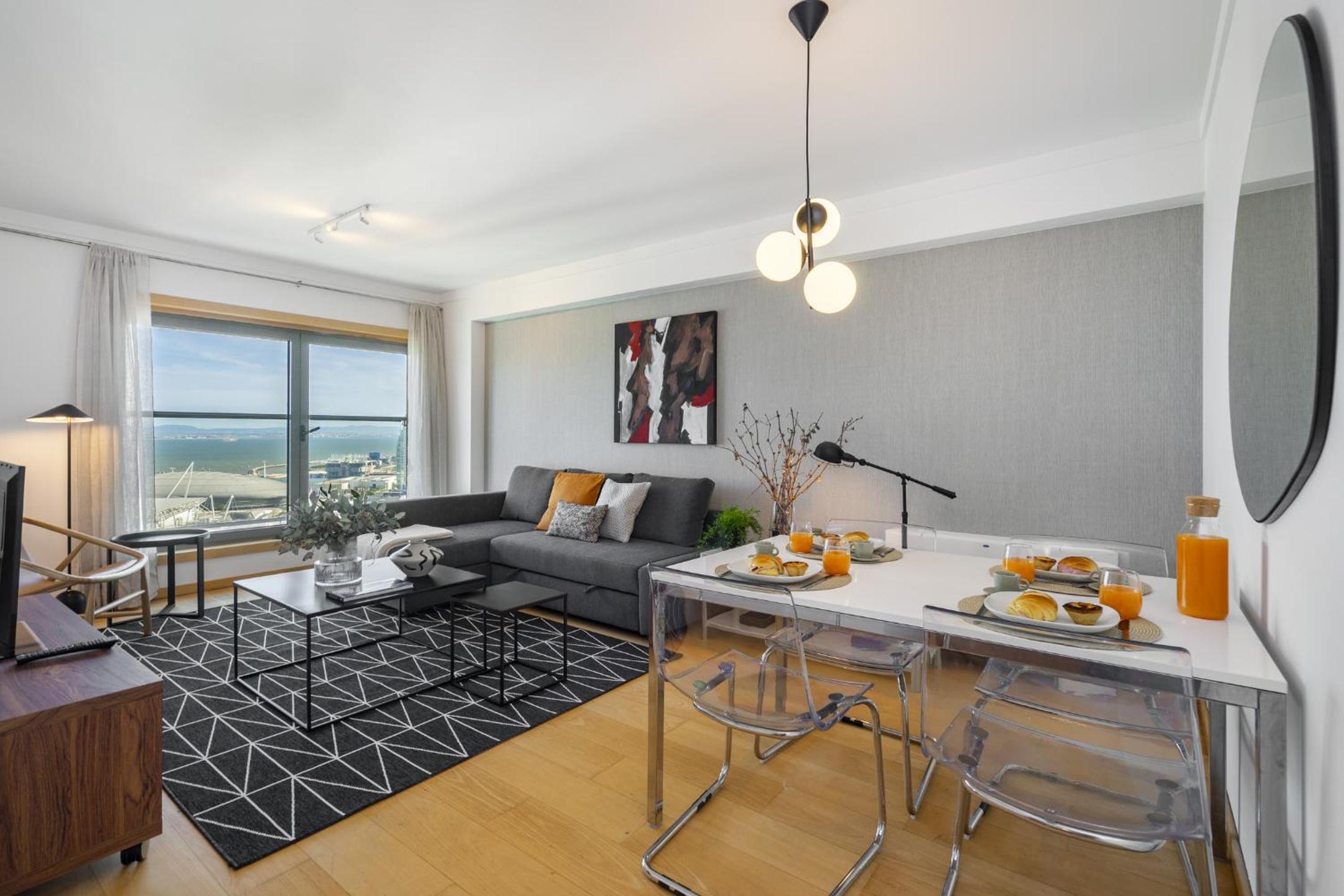 Two-Bedroom Apartment - Photo 3