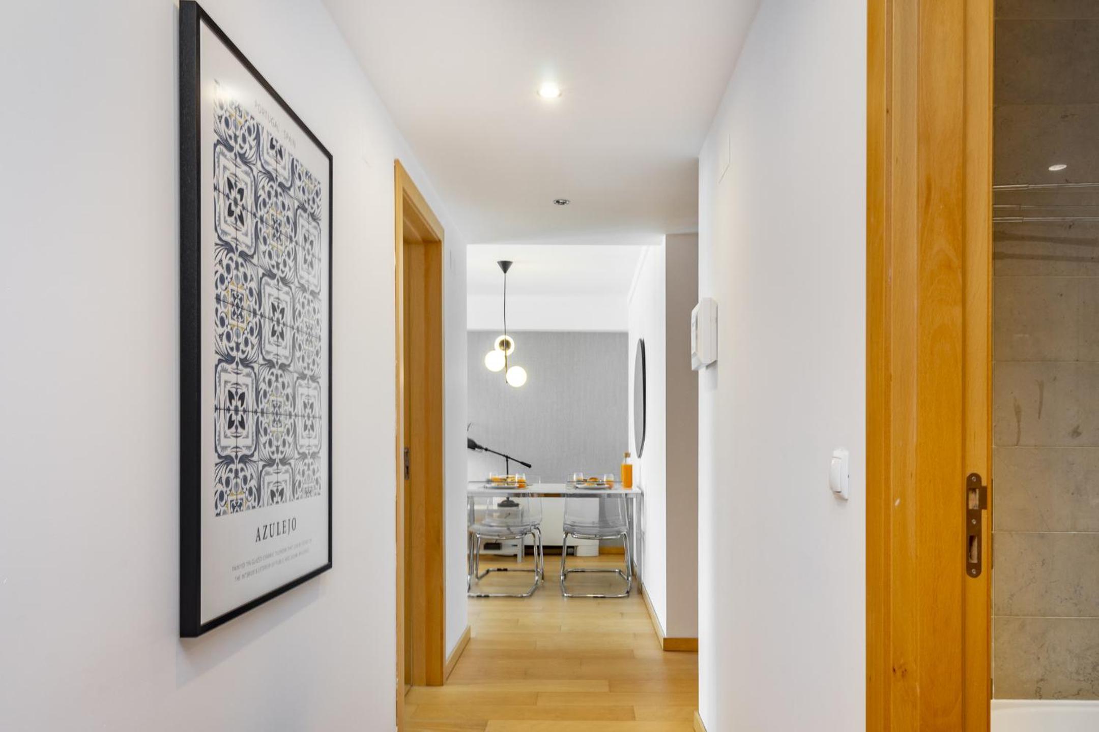 Two-Bedroom Apartment - Photo 17