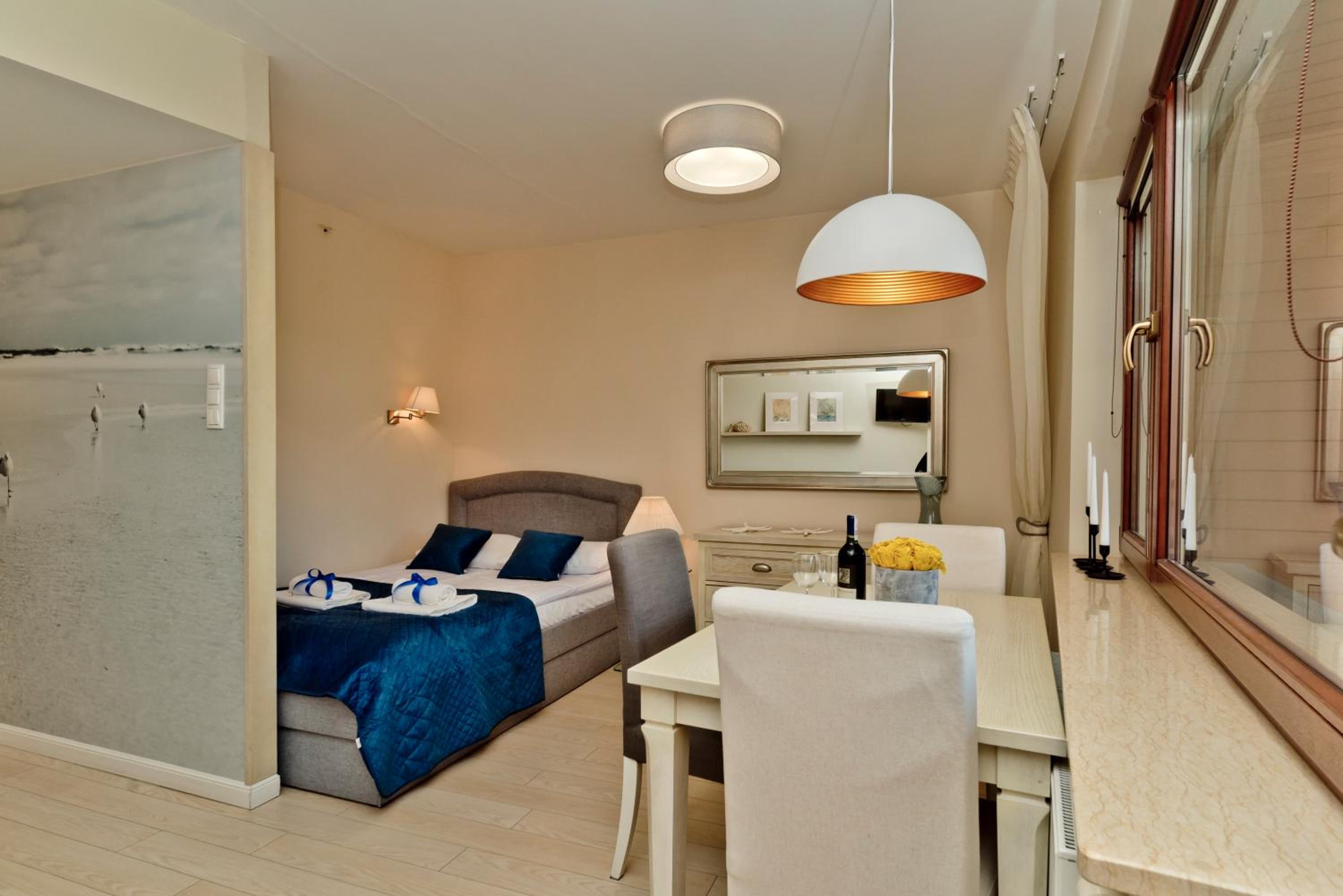 Studio Apartment photo 2