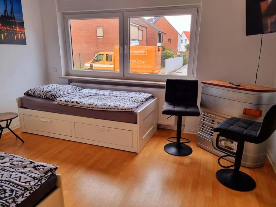 Three-Bedroom Apartment photo 1