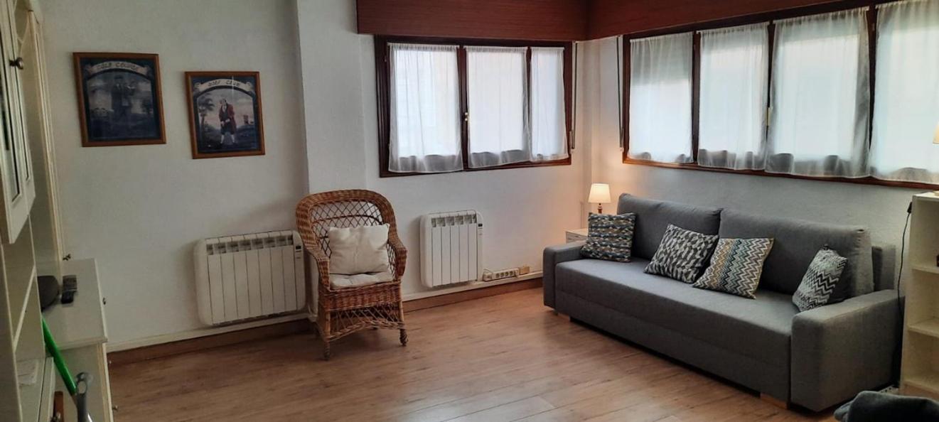 Apartment - Split Level - Photo 19