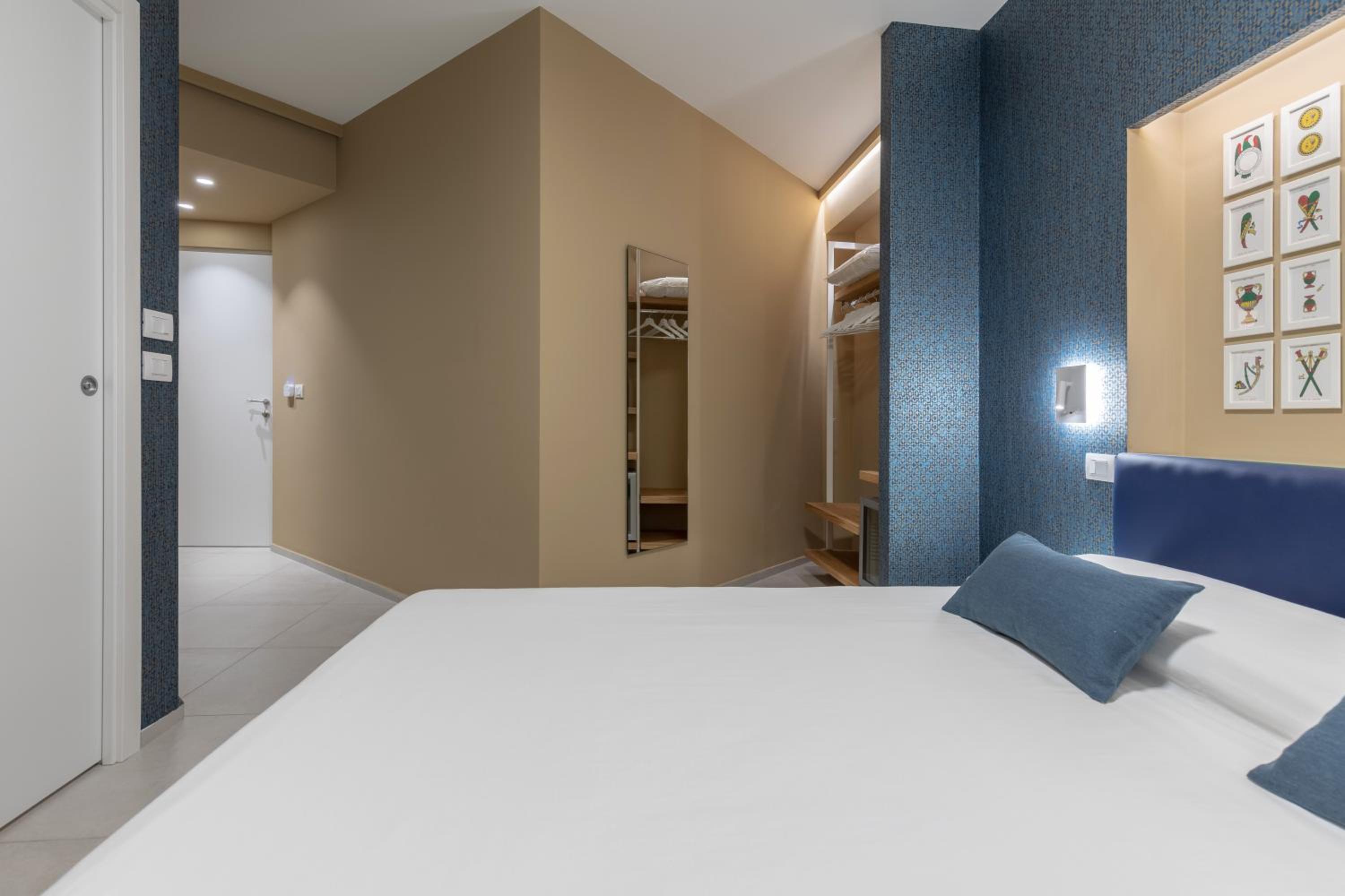 Double Room with Private Bathroom photo 2