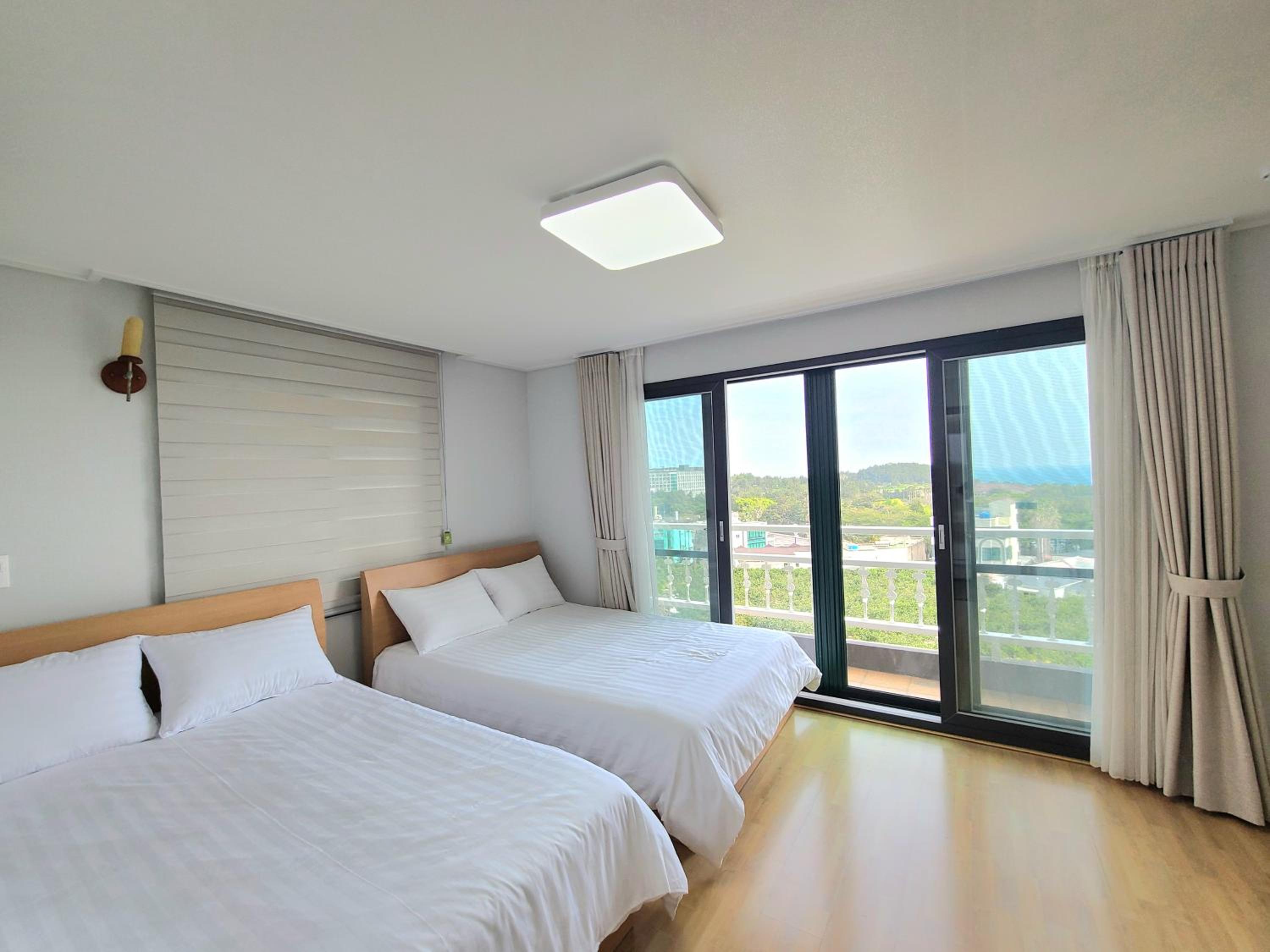 One-Bedroom House - Photo 1