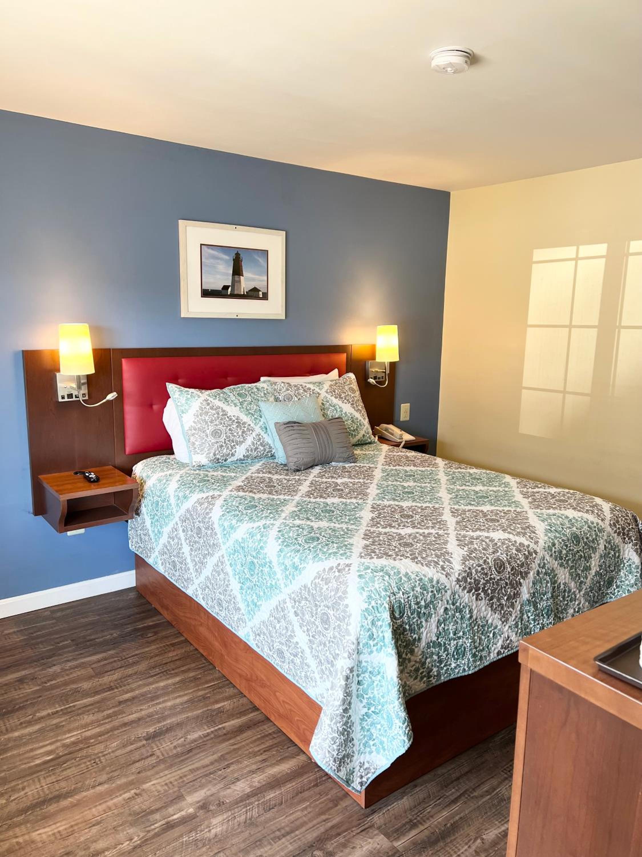 Standard Queen Room photo 1