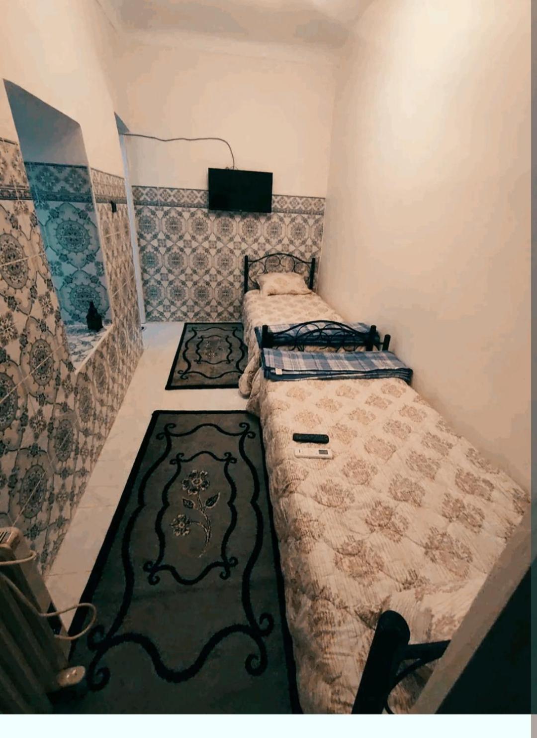 Three-Bedroom House - Photo 4