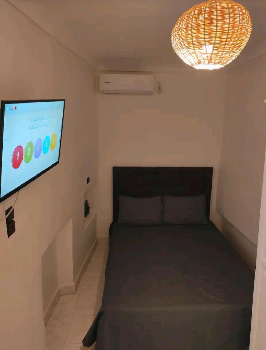 Three-Bedroom House - Photo 1