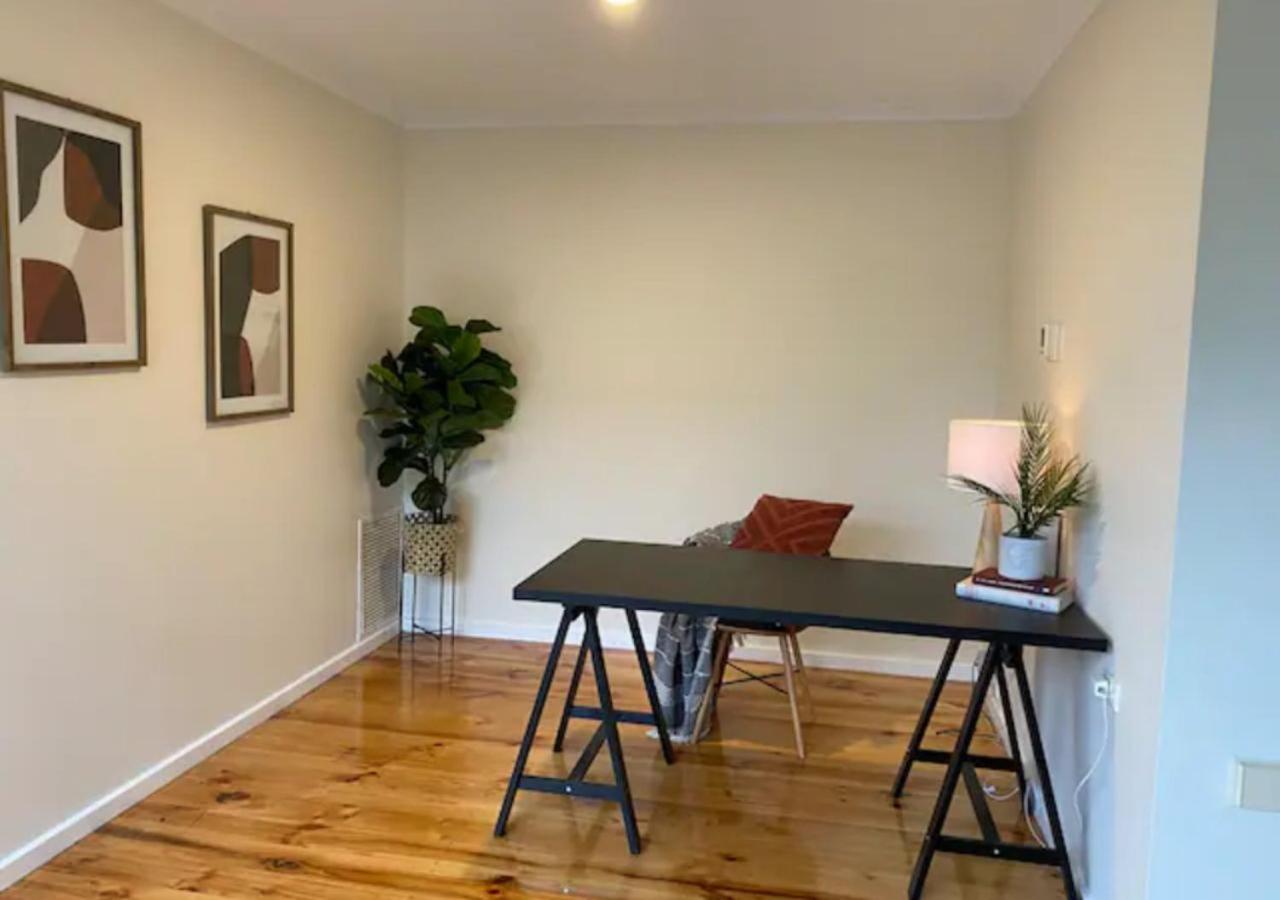 Three-Bedroom House photo 2