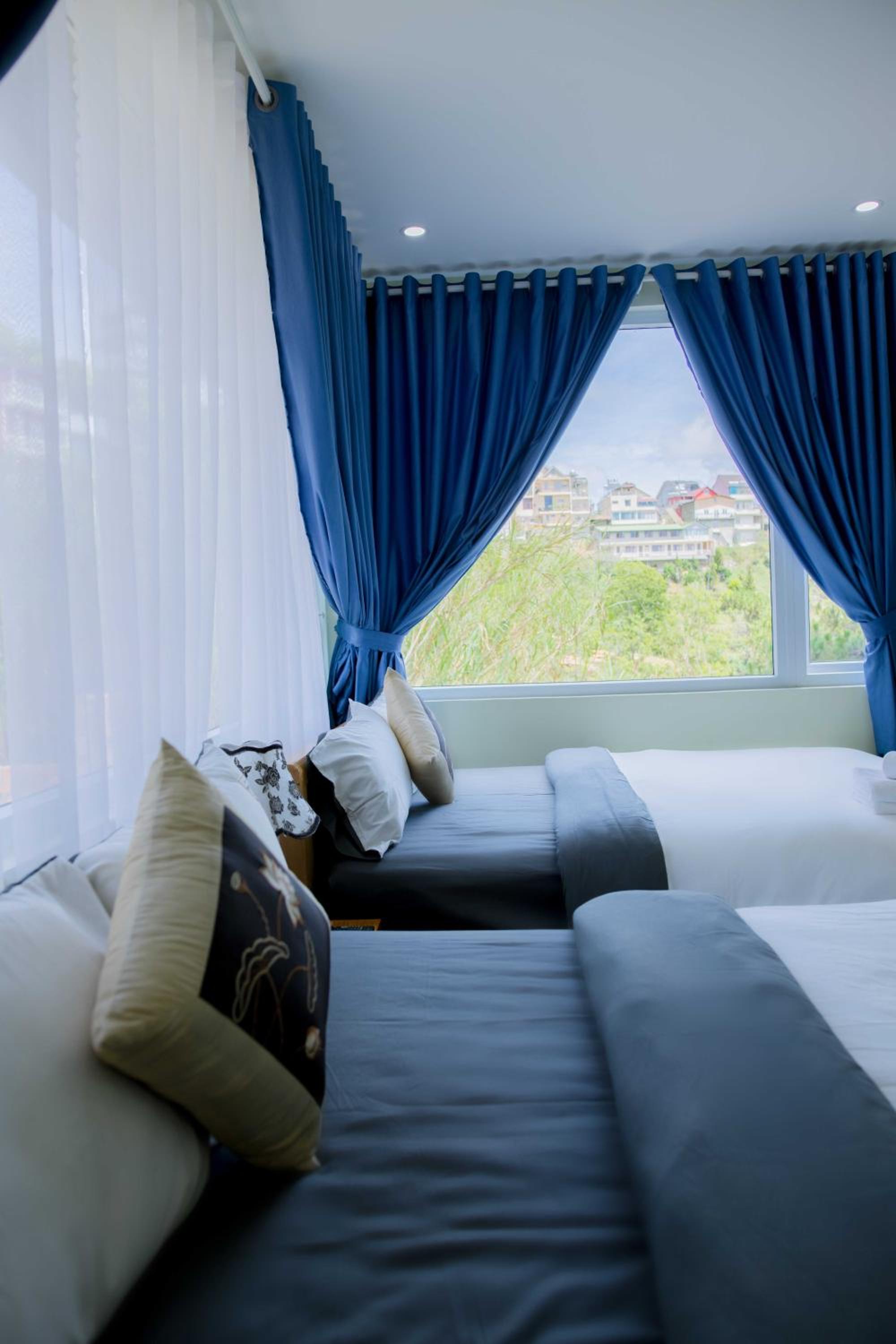 Quadruple Room With Mountain View