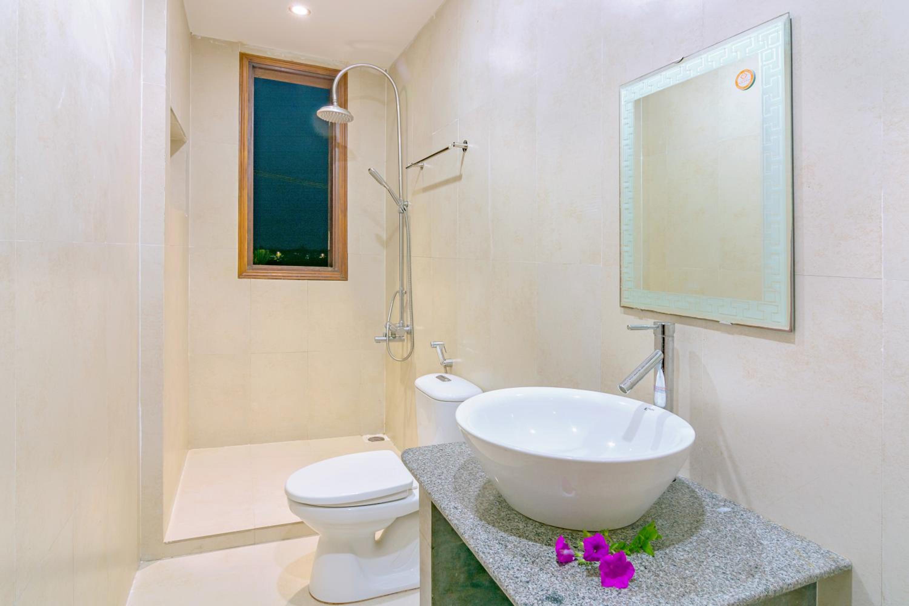Standard Double Room - Photo 3