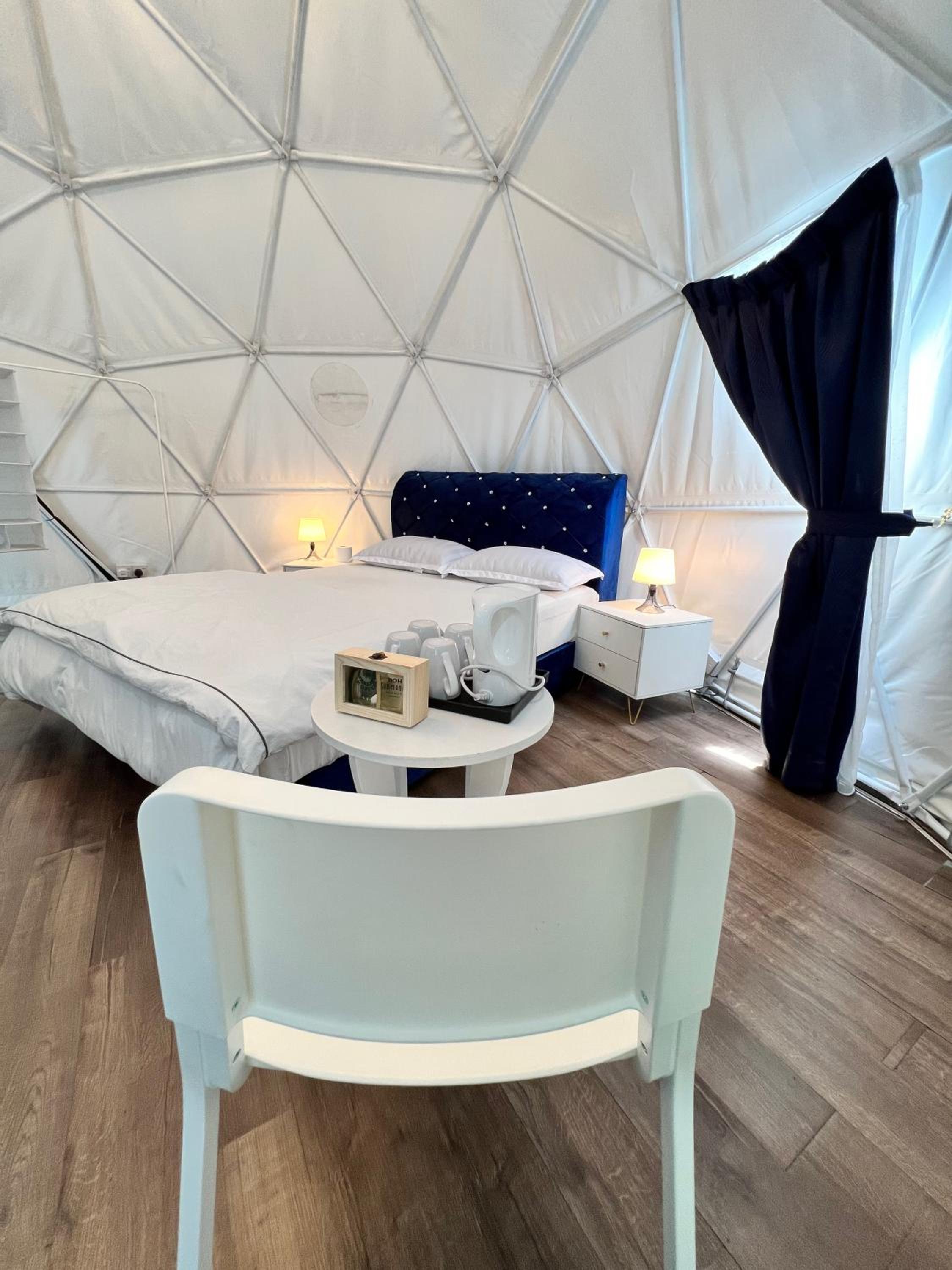Tent photo 2
