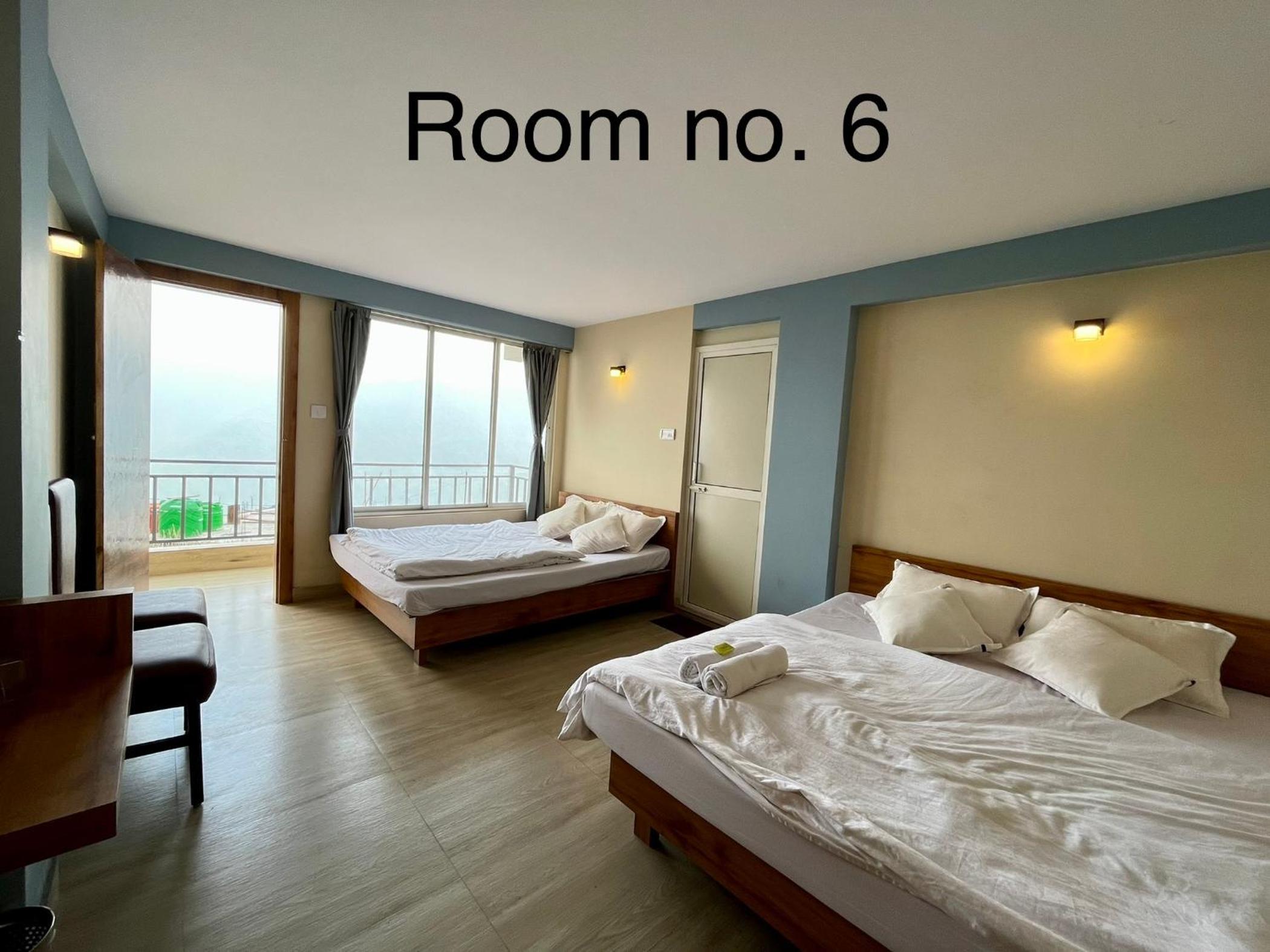 Deluxe Family Suite photo 3