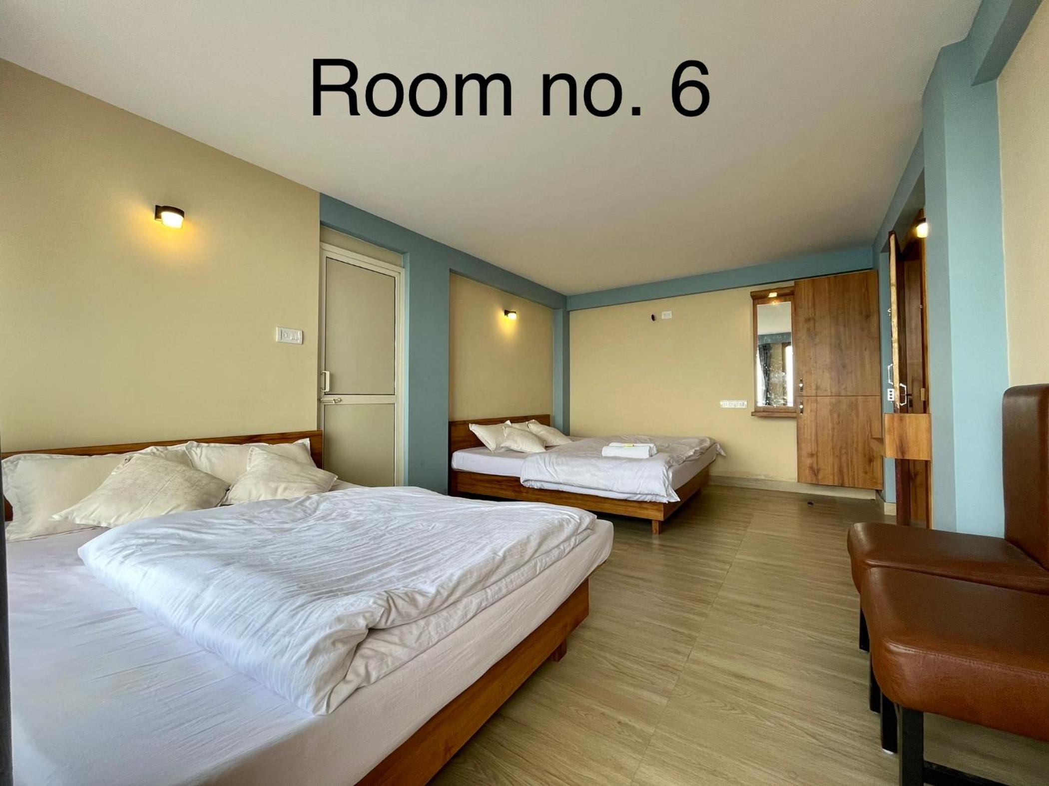 Deluxe Family Suite photo 2
