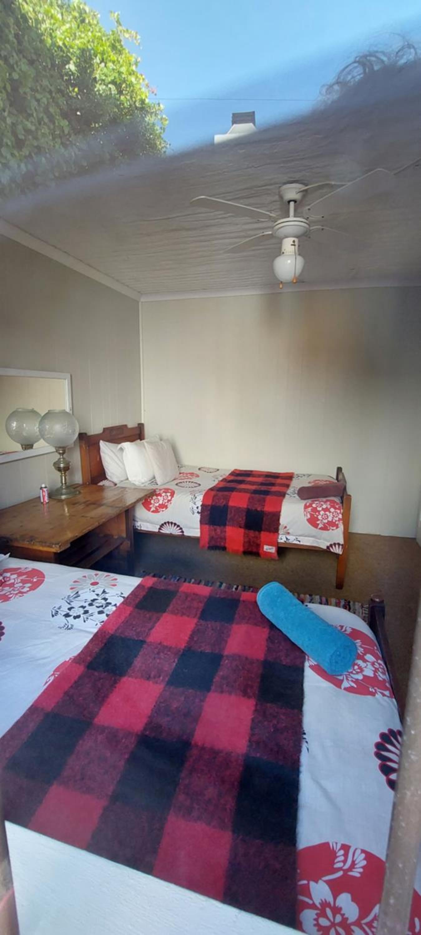 Two-Bedroom Apartment - Photo 3