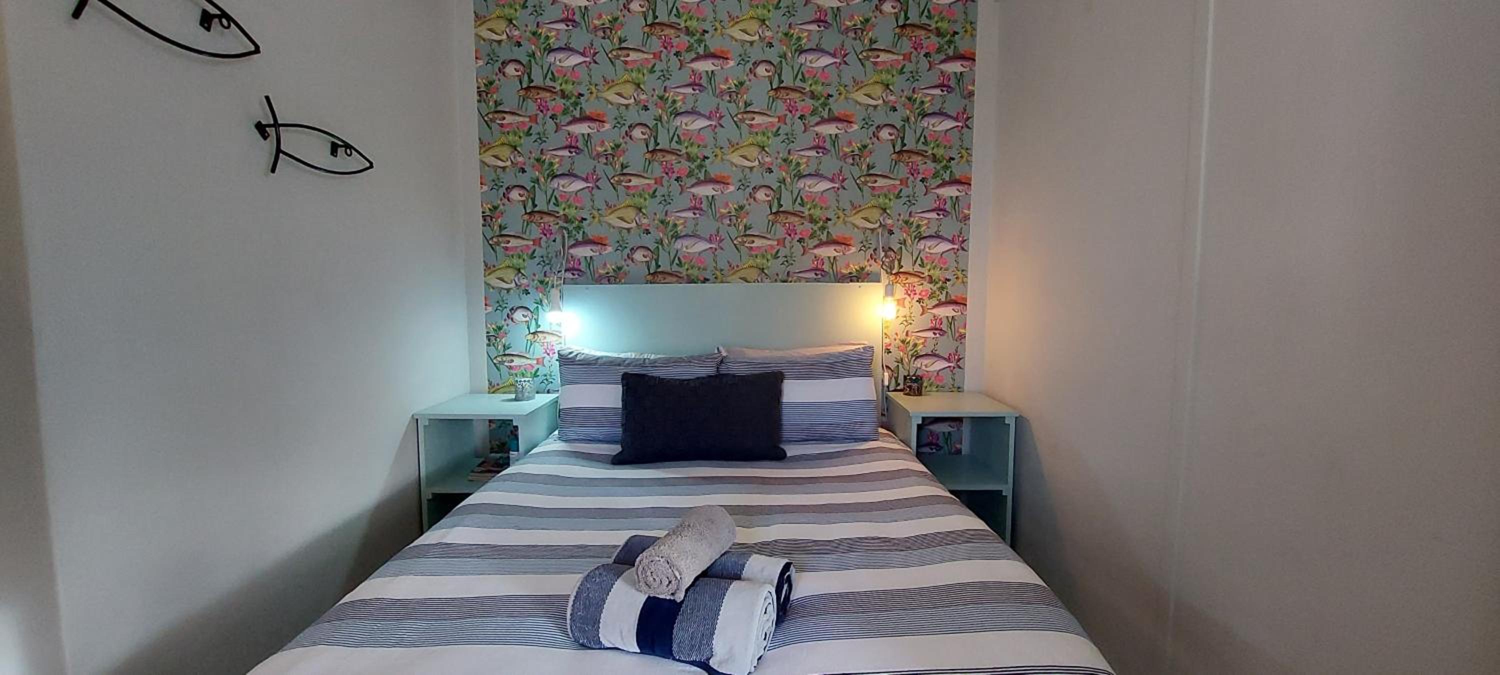 One-Bedroom Apartment - Photo 3