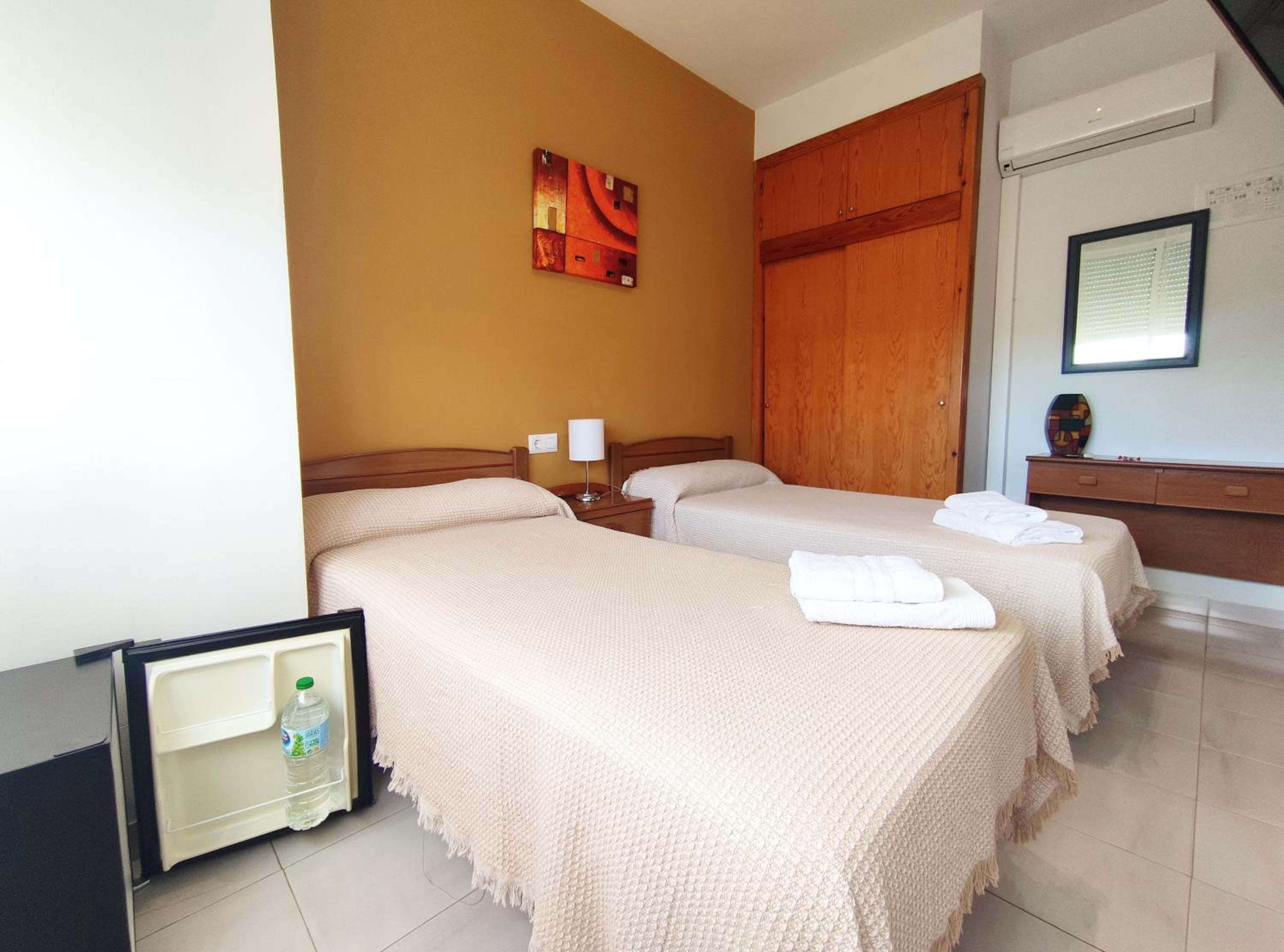 Twin Room photo 2
