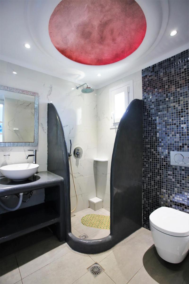 Triple Room with Pool View photo 3