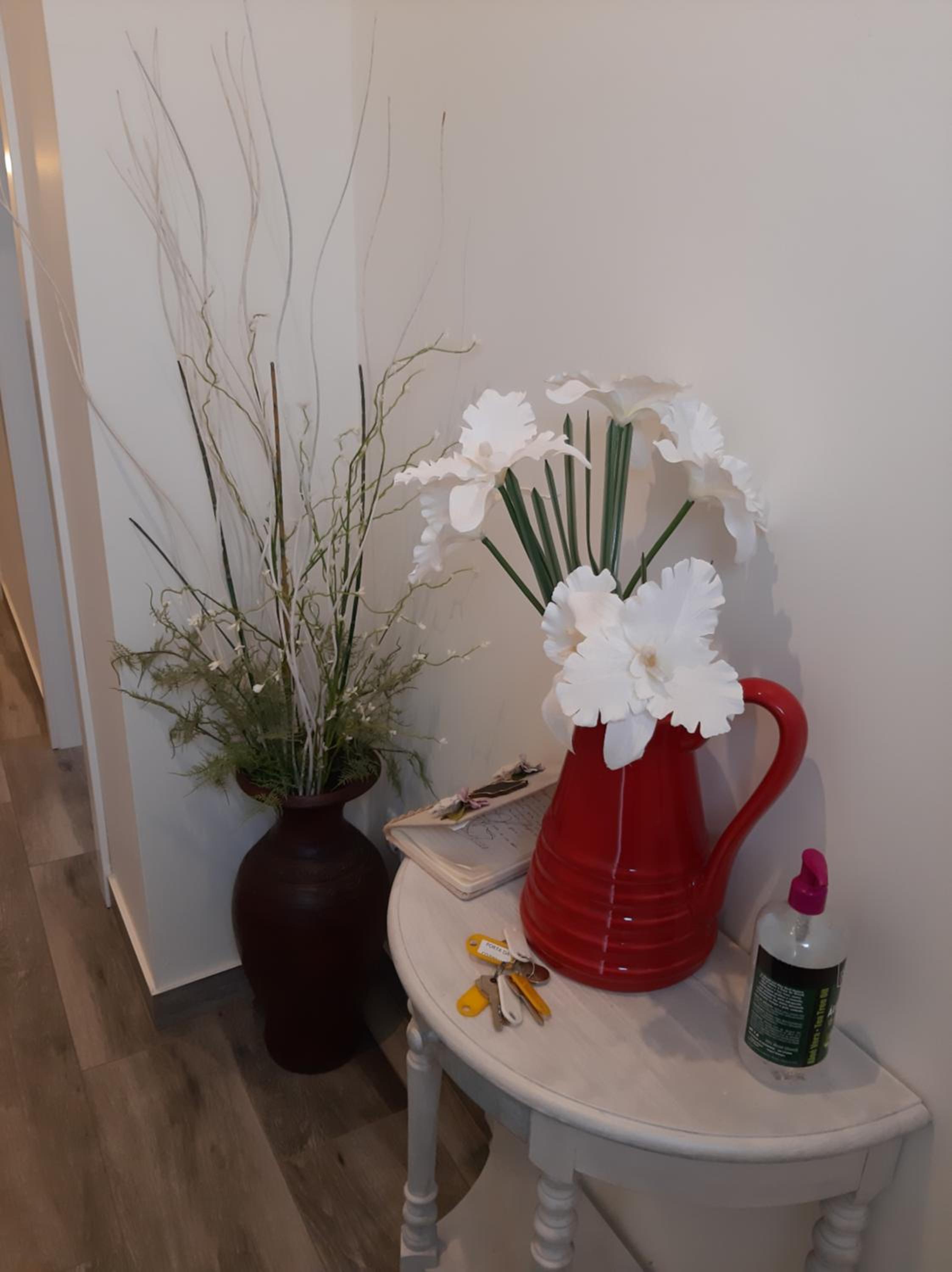Three-Bedroom House - Photo 20