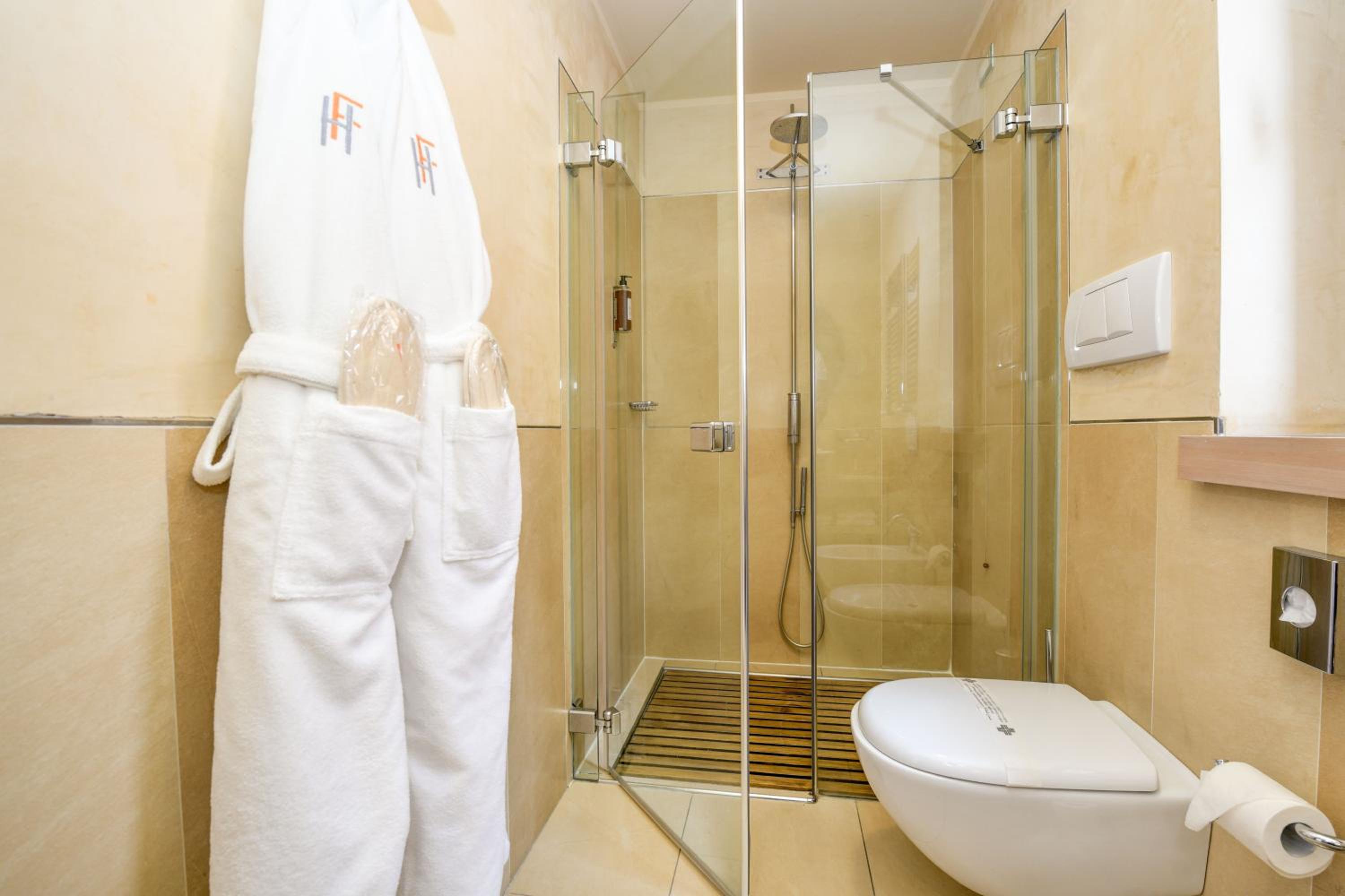 Comfort Double or Twin Room - Annex - Photo 16