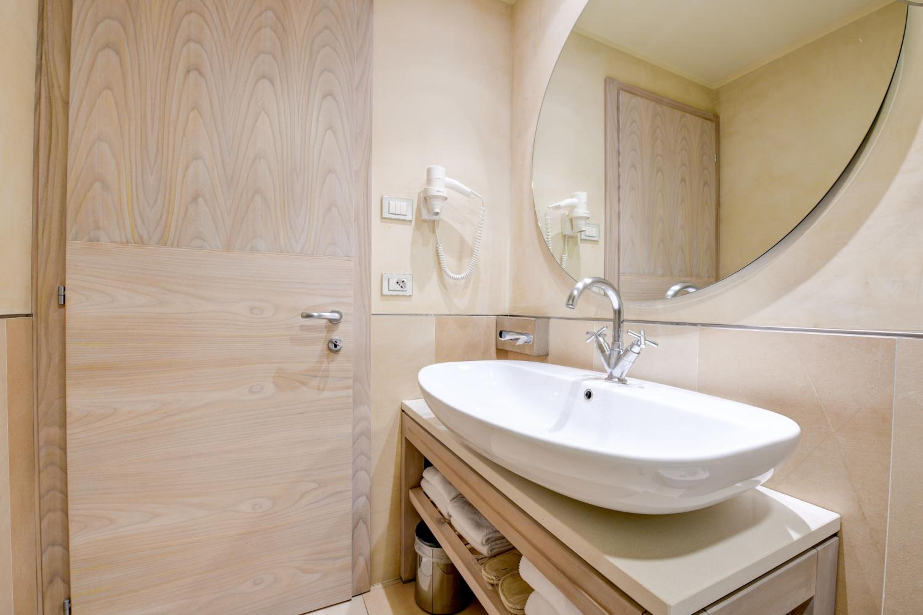 Comfort Double or Twin Room - Annex - Photo 8