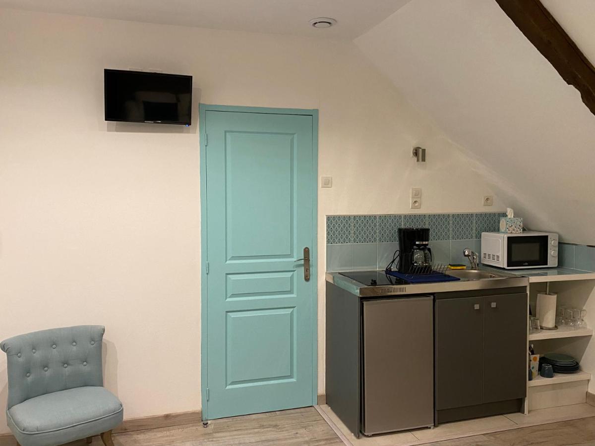 Large Double Room photo 2