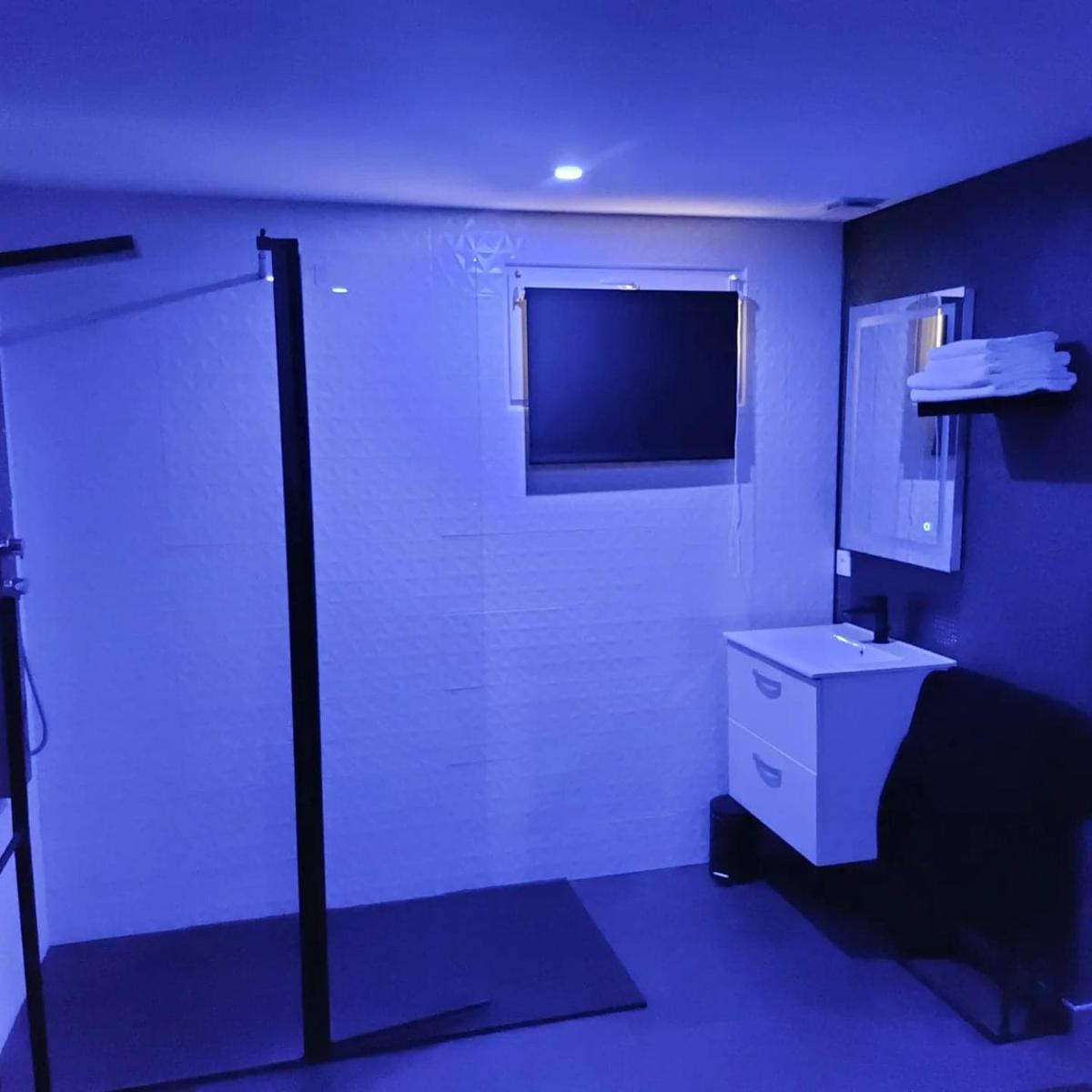 King Room with Spa Bath photo 3