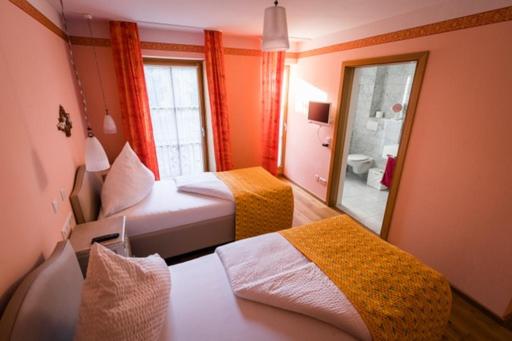 Single Room With Balcony photo 1