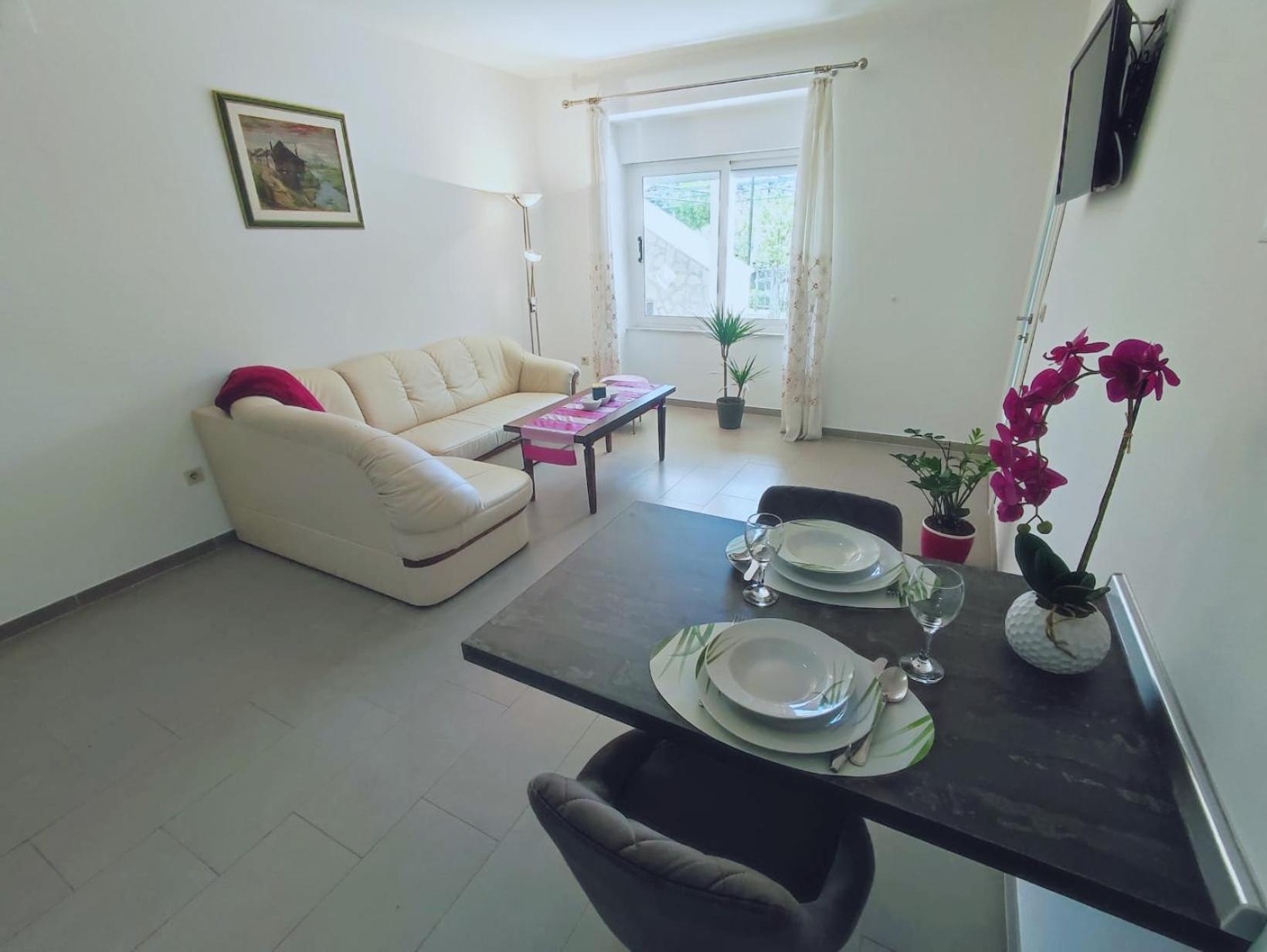 Apartment with Terrace photo 1