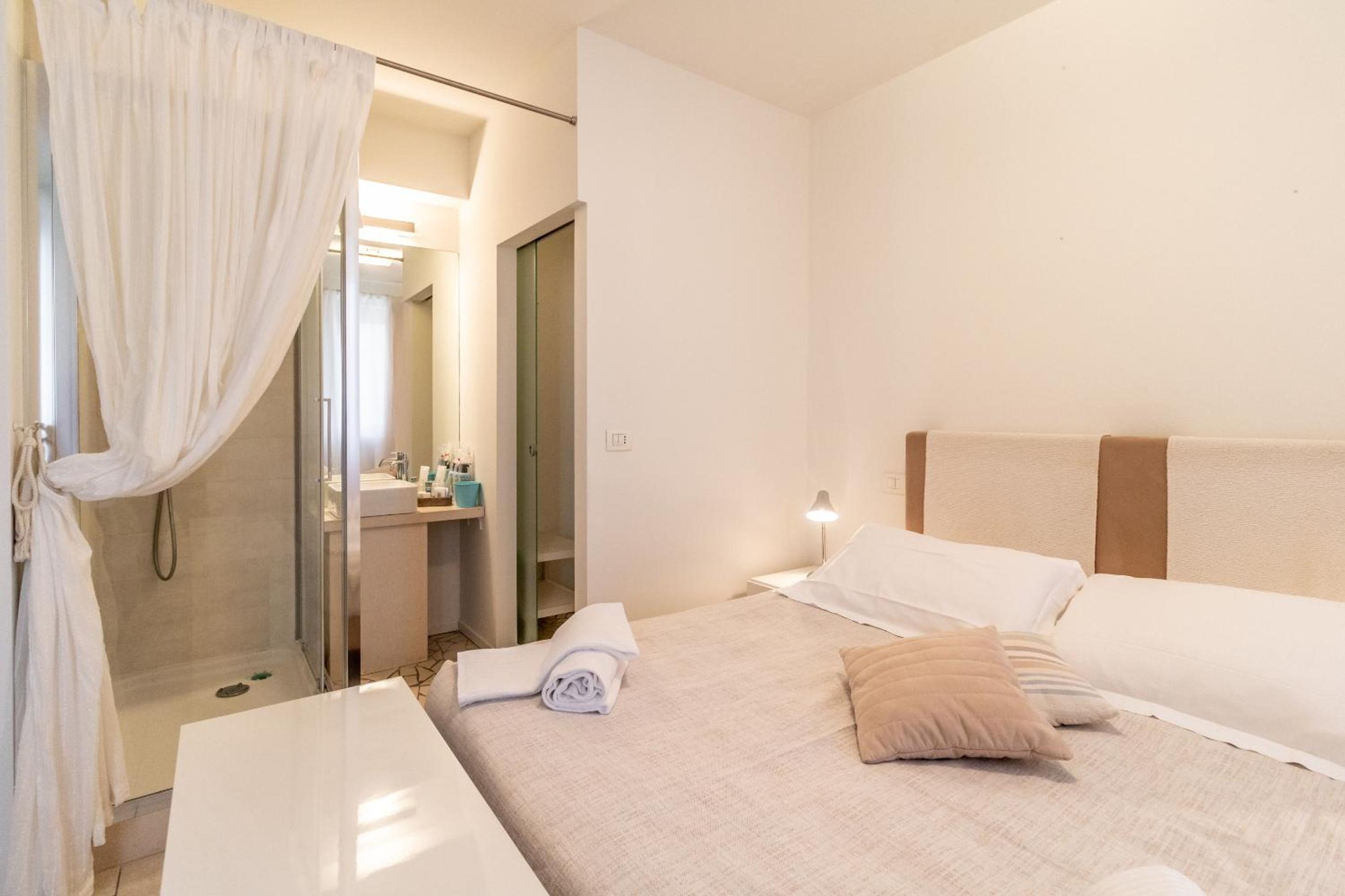 Comfort Double Room - Photo 5