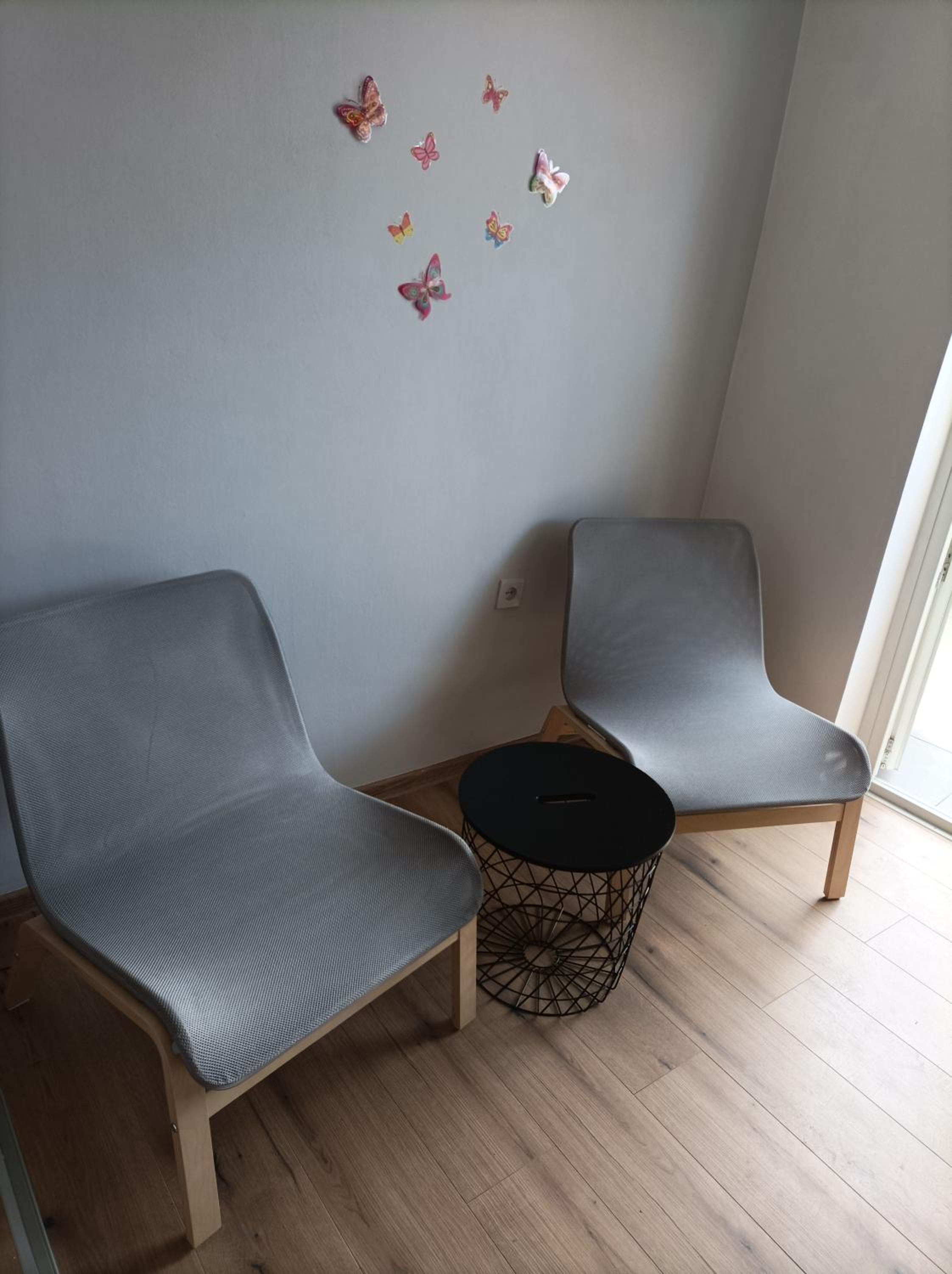 Studio Apartment - Photo 8