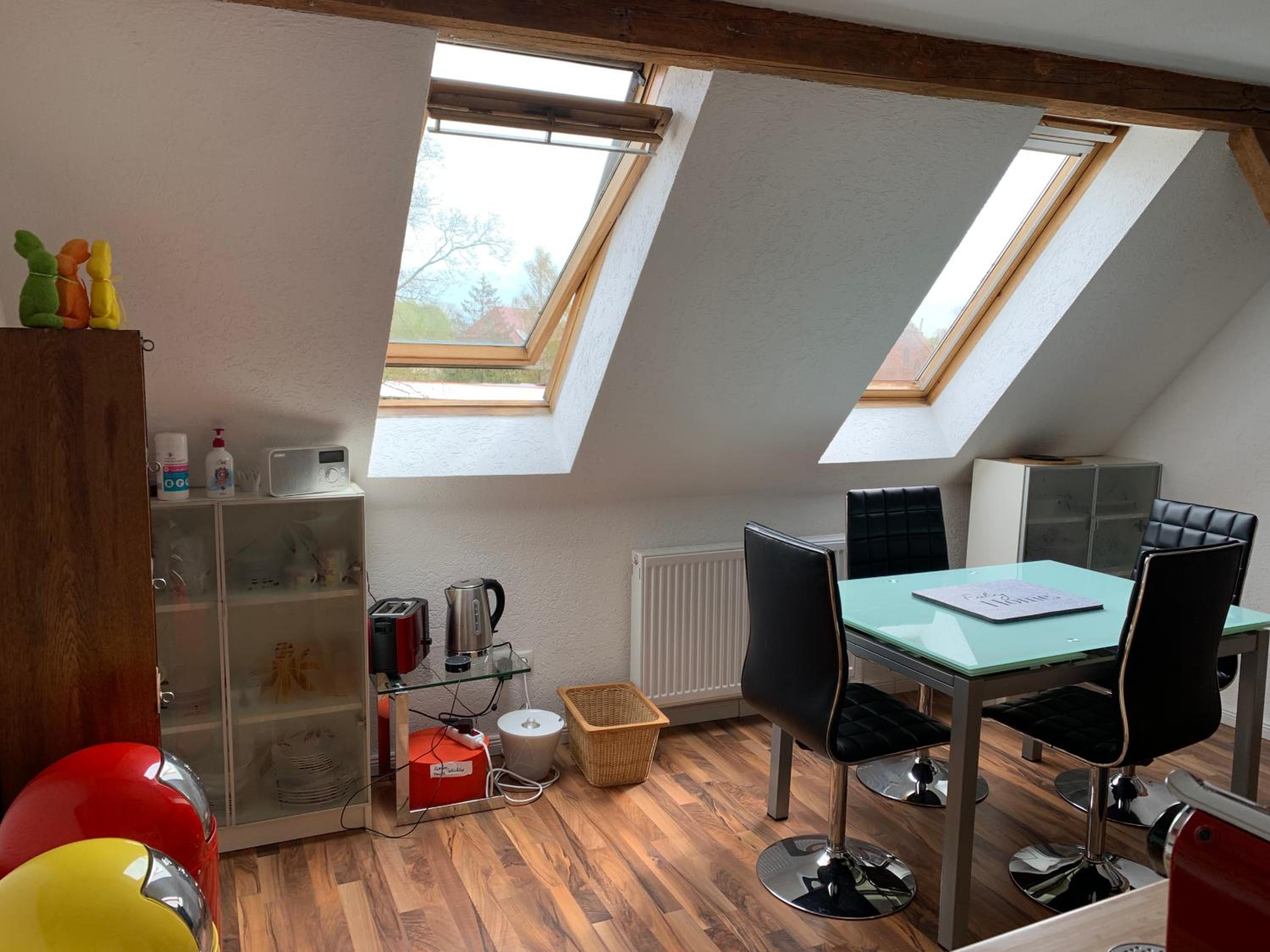 Two-Bedroom Apartment - Photo 9