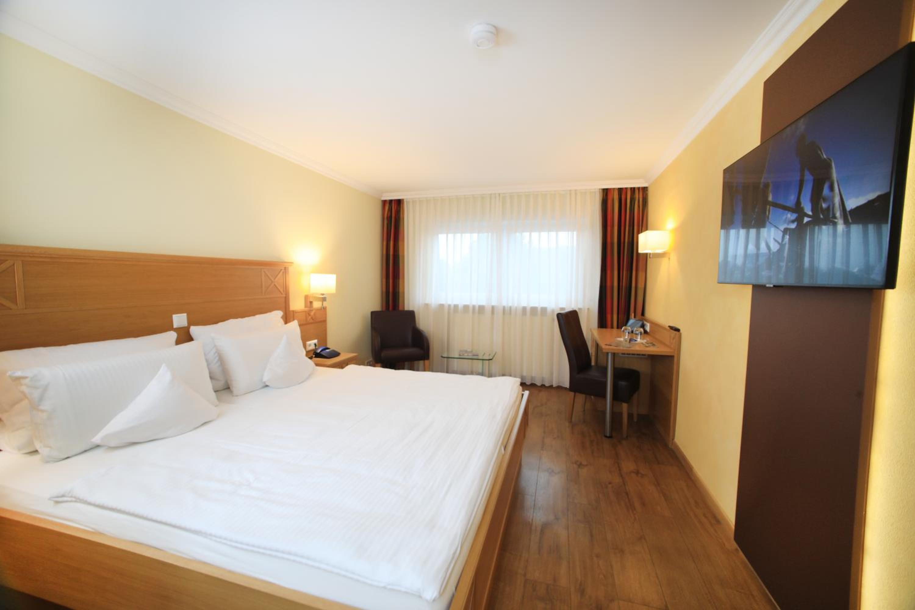 Soonwald Room photo 2