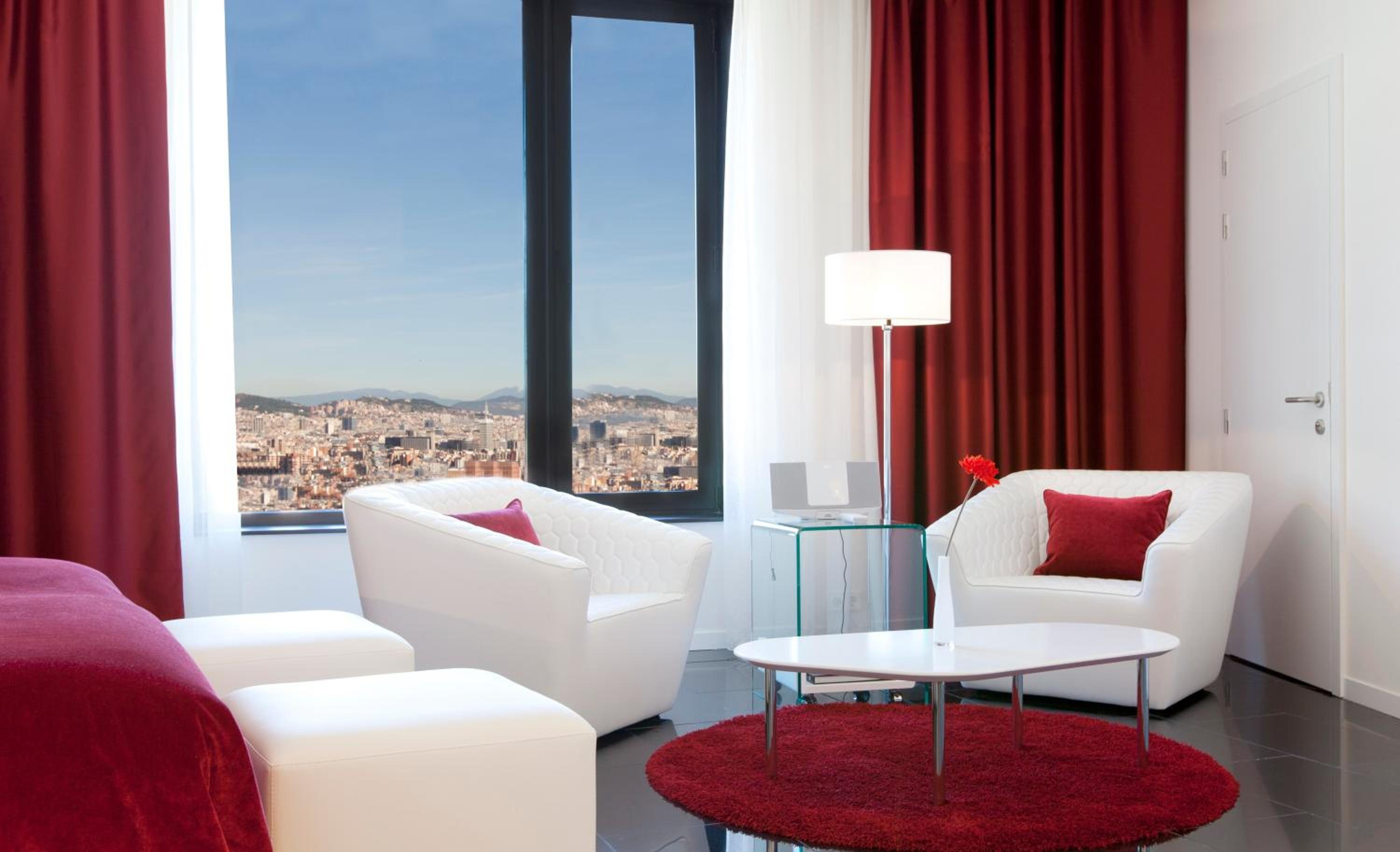 Premium Double or Twin Room - Photo 3
