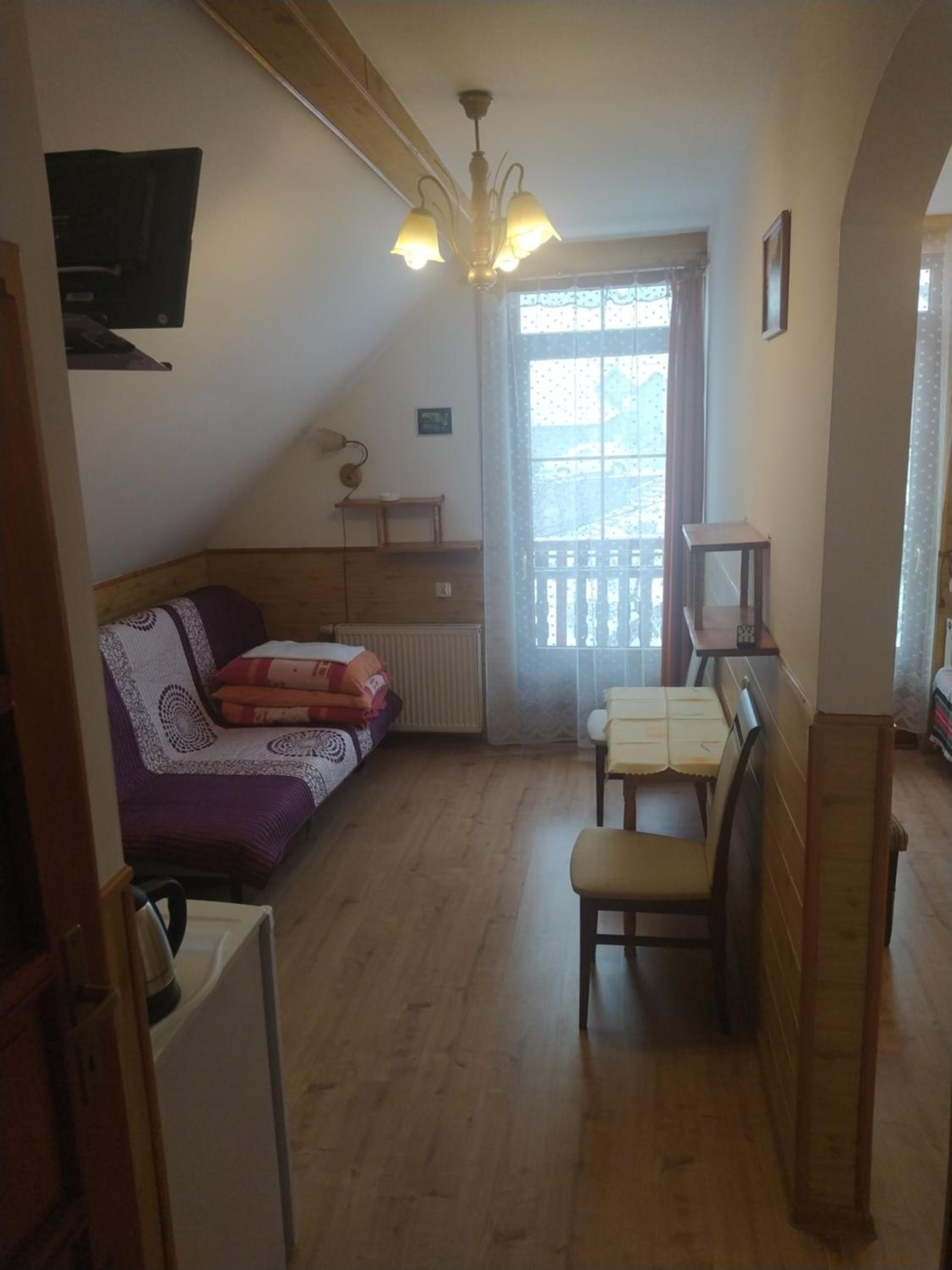 Studio with Balcony photo 1