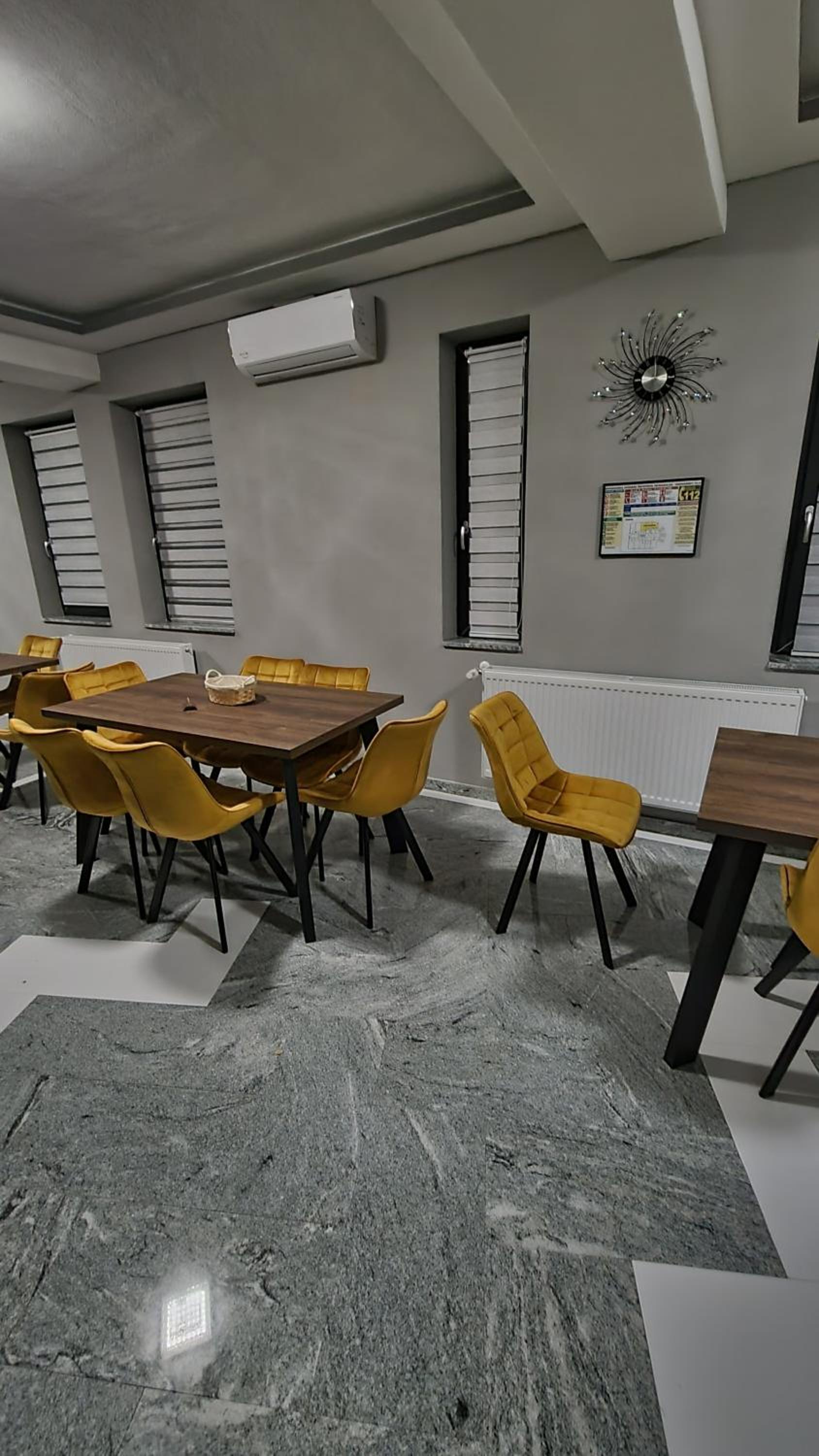 Apartment - Ground Floor - Photo 12