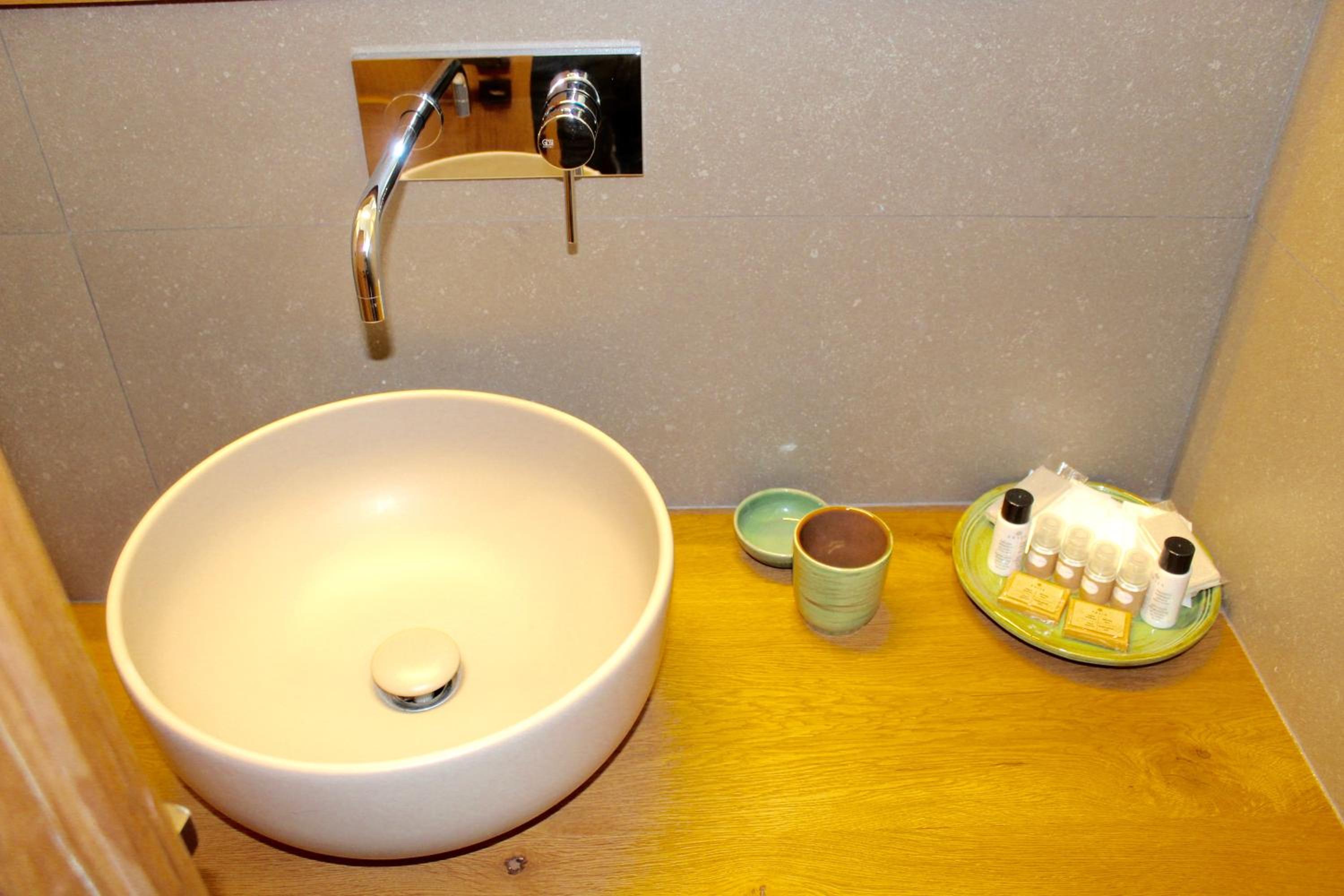 Superior Double Room - Photo 4