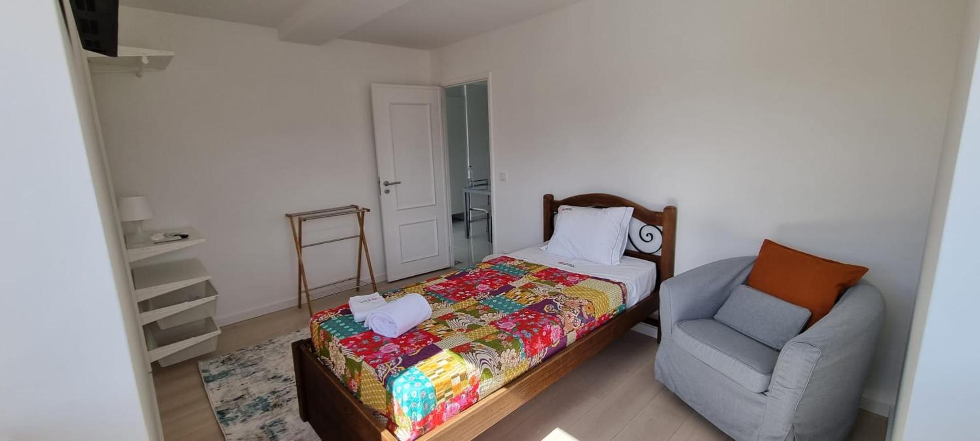 Three-Bedroom Apartment - Photo 17